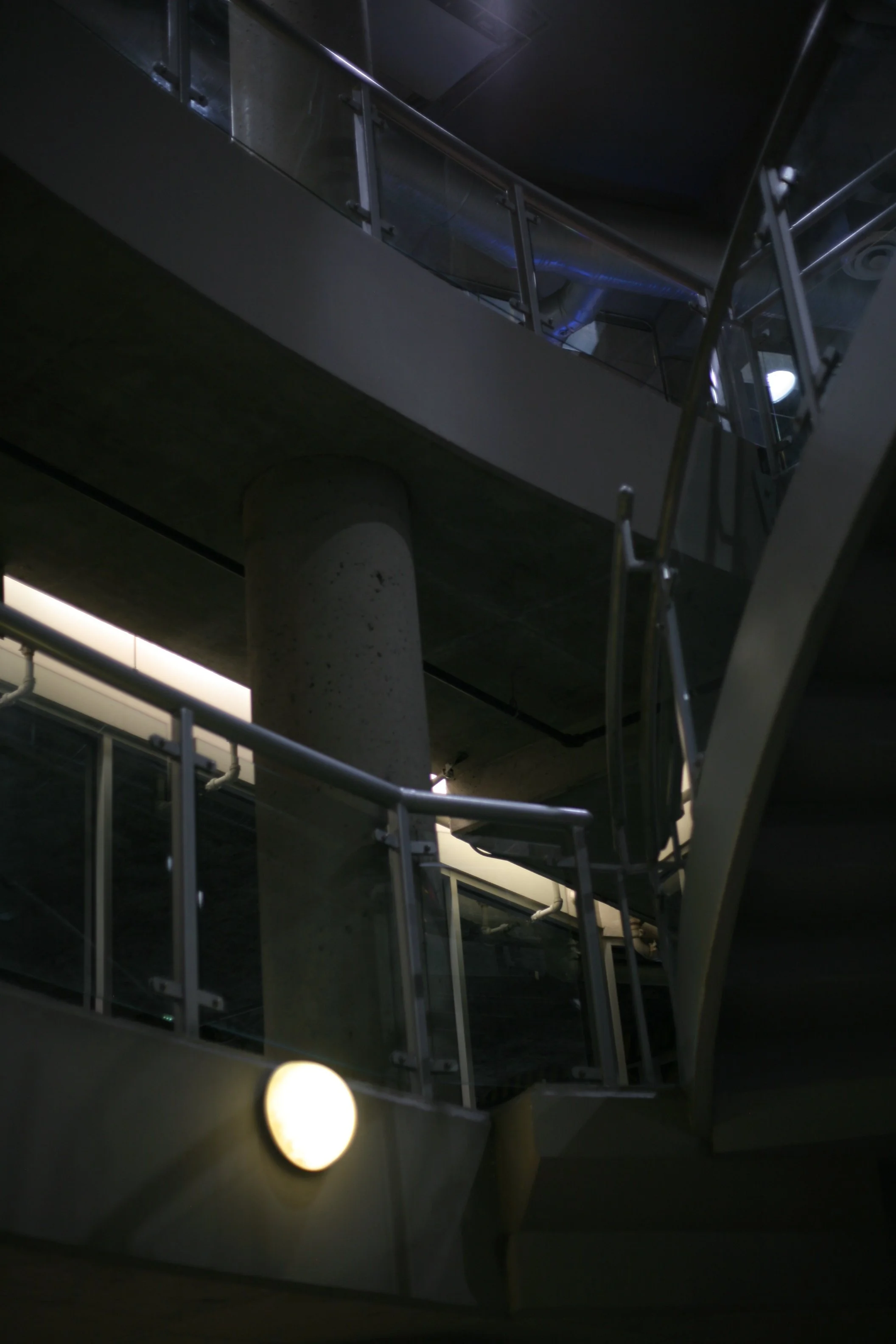 Canon EOS 5D Mark1 unedited