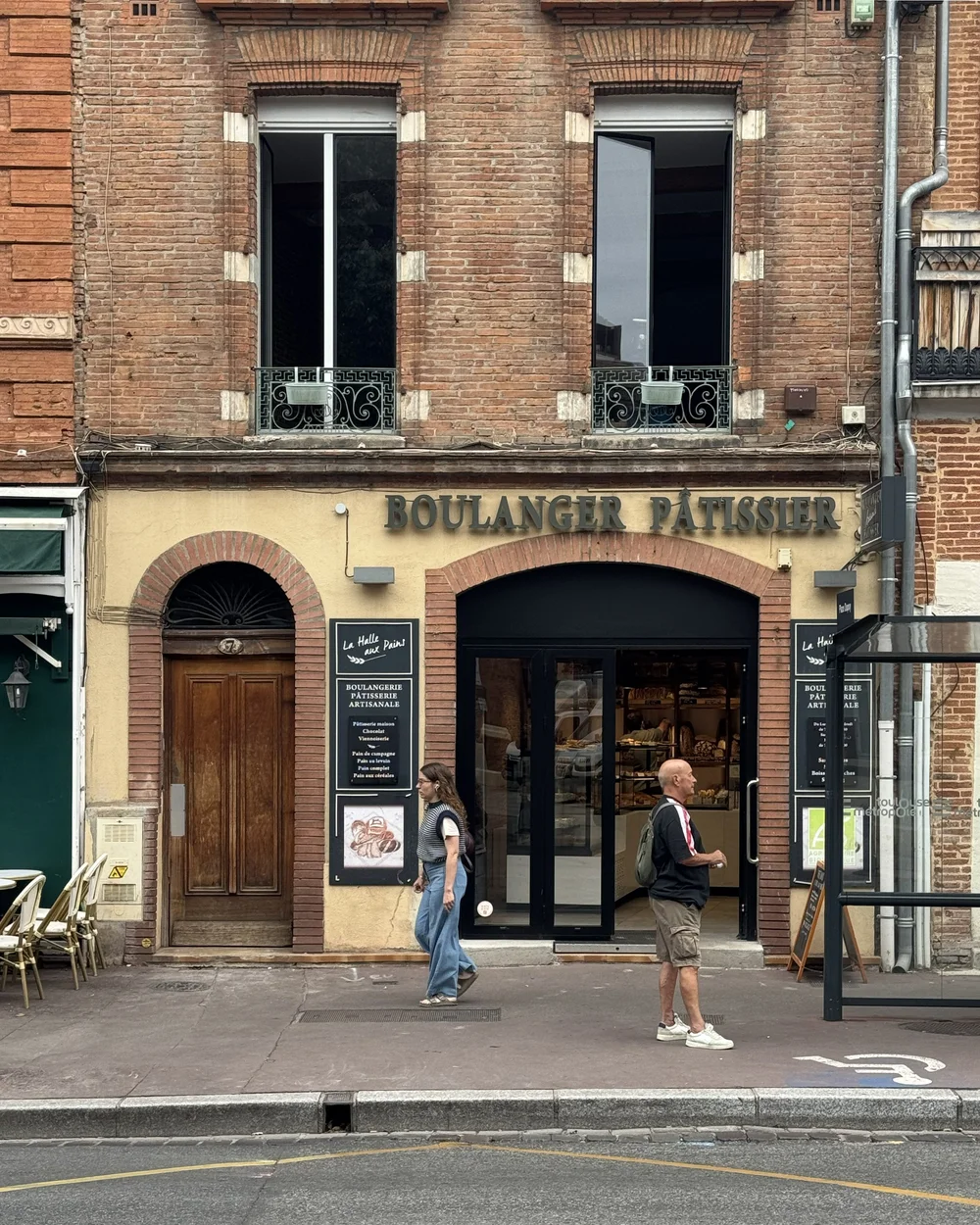 La Halle aux Pains Facade.jpg