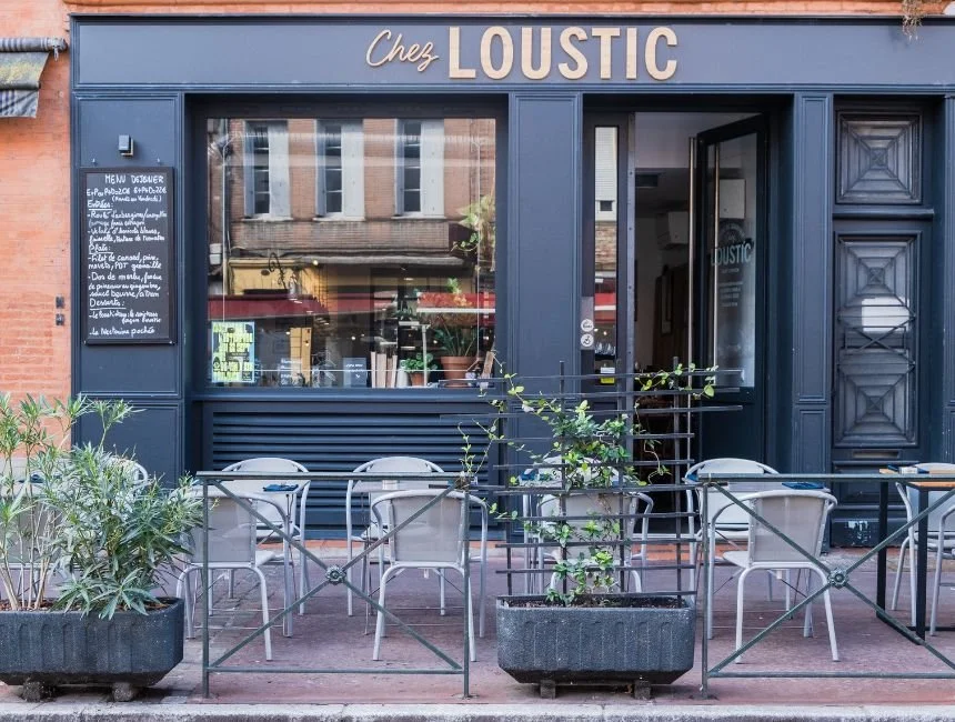 chez-loustic-restaurant-facade-toulouse-2025.jpg