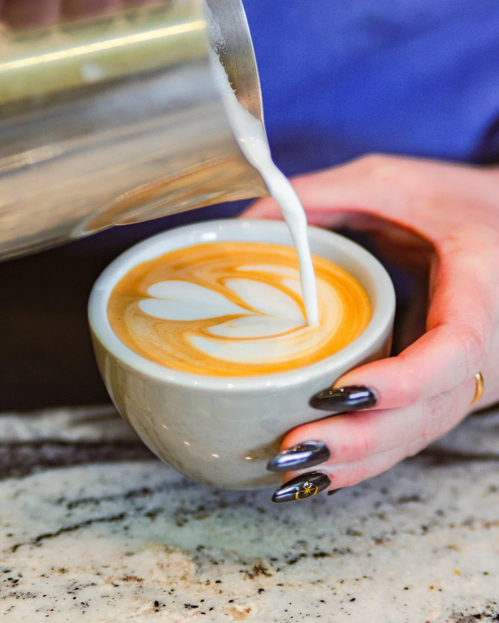 lafiancee-specialty-coffee-latte-art.jpg