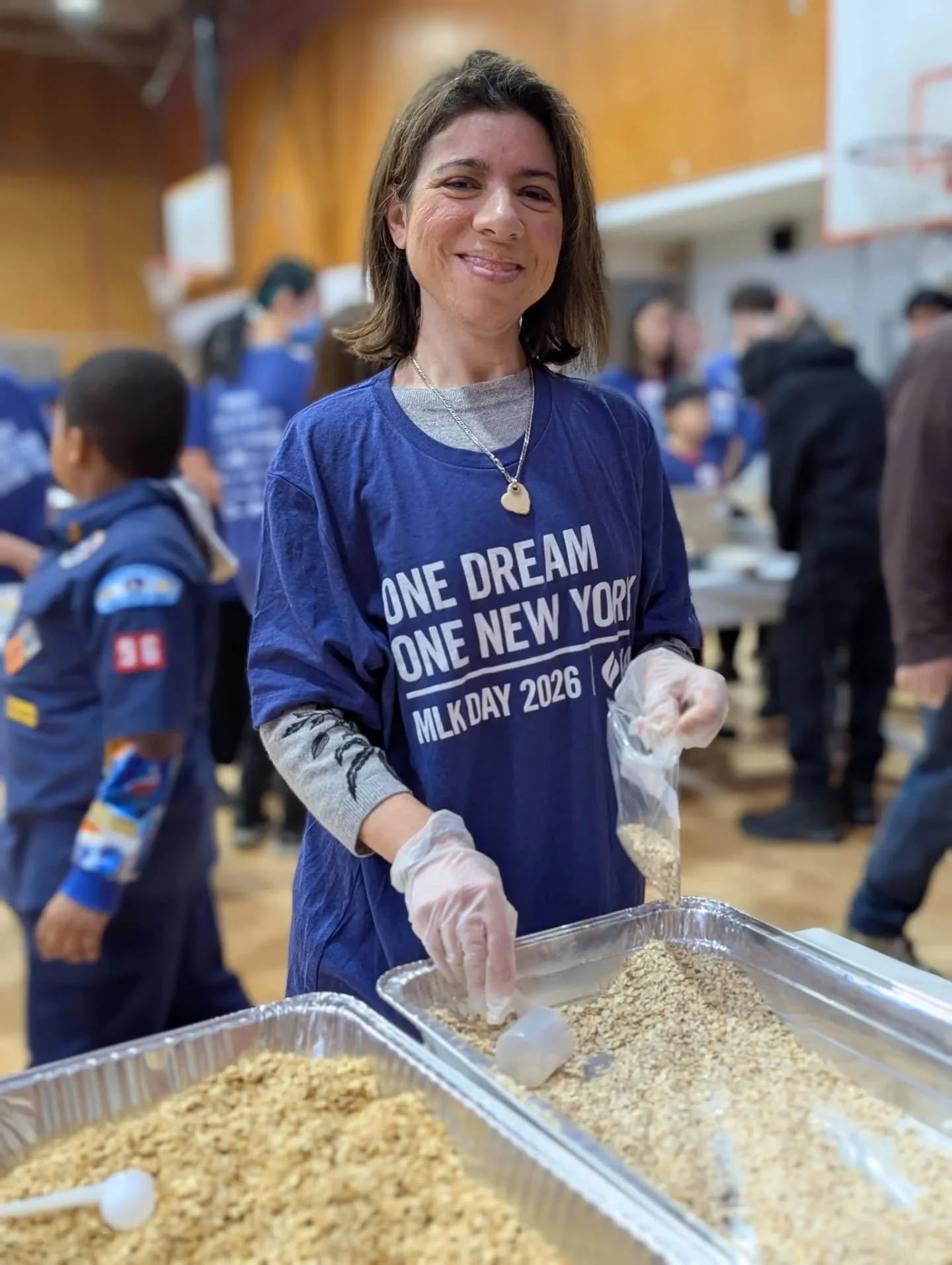 Thank you @ujafedny for this #ujamlkday volunteering opportunity at @commonpointny. Coming together to help feed hungry NYers, and help our environment is a great way to spend a few weekend hours honoring Dr. King and the work he did to bring issues 