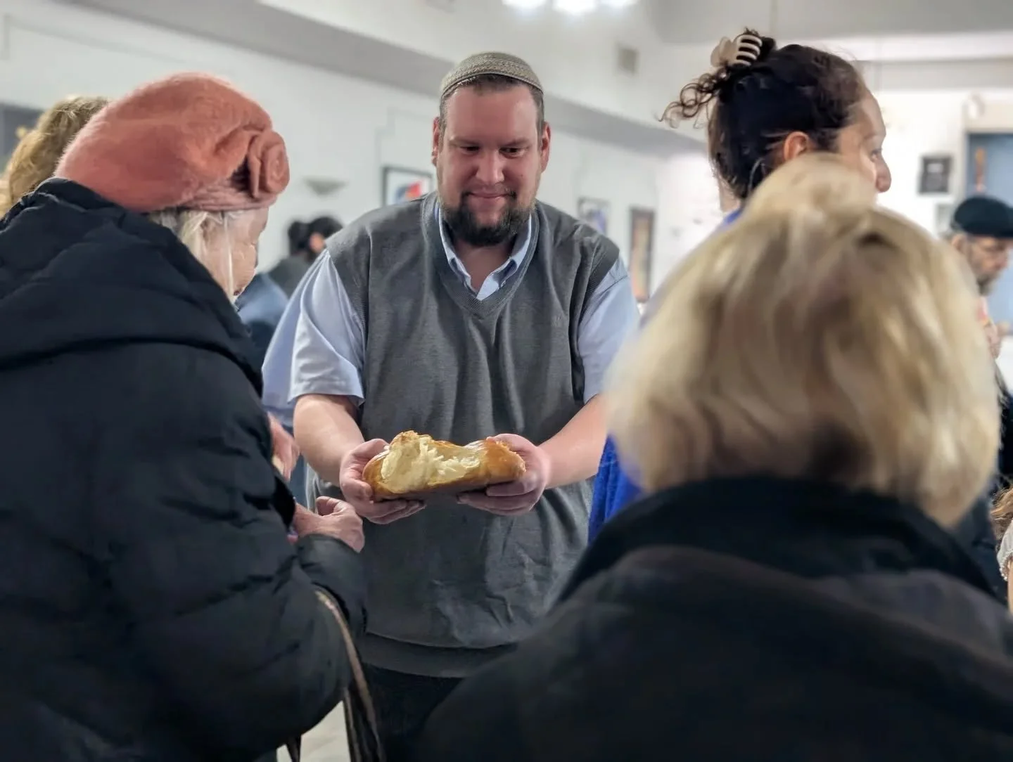 Post Pesach challah and a mini popup Rose of Sharon gallery is how we finished Shabbat morning this past week. In the short time of Pesach we went from chilly to summer, with roses already blooming in Astoria. 

Tonight we move into Yom HaShoah, יום 