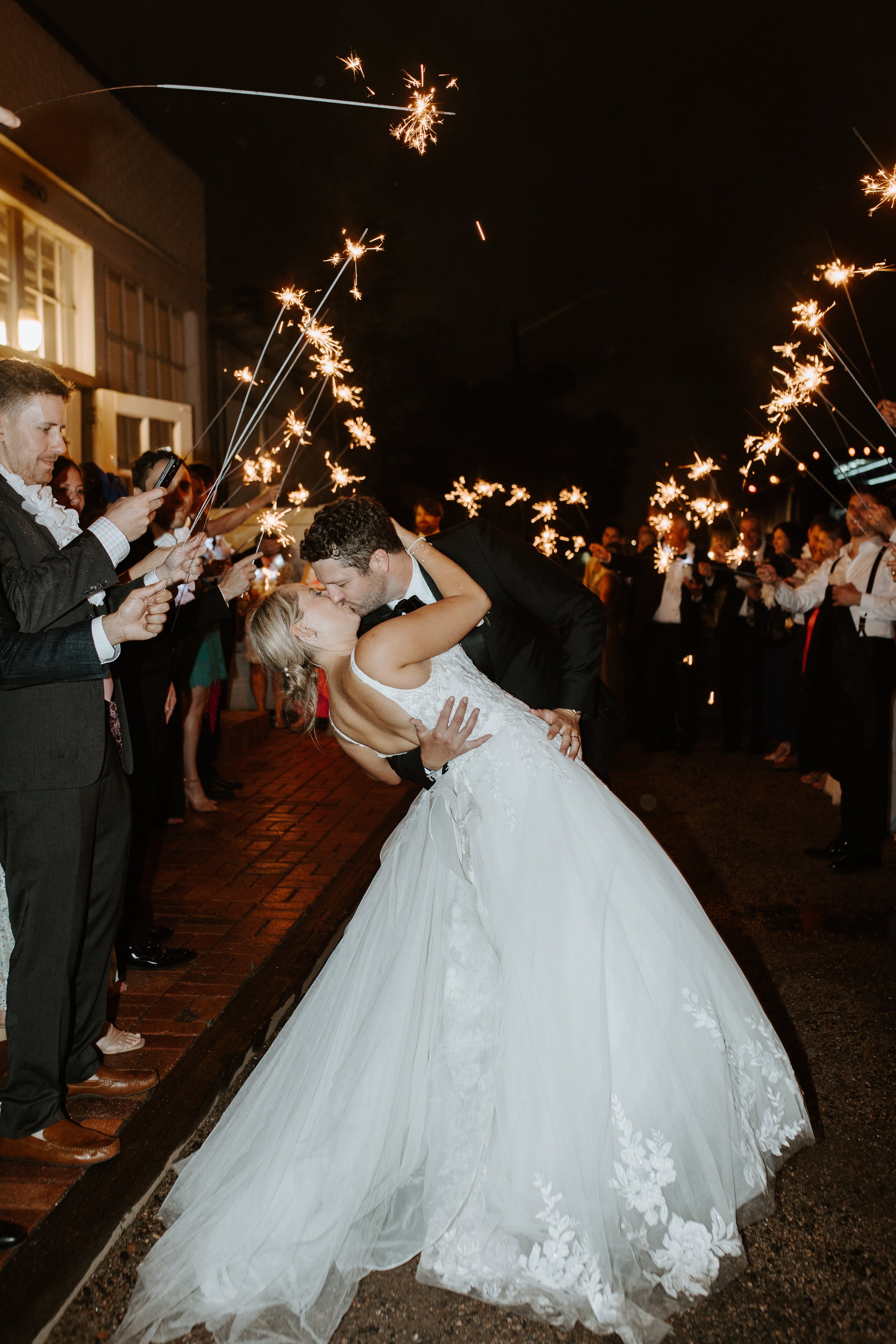 Charleston_wedding_photographer_highlights-8934.jpg