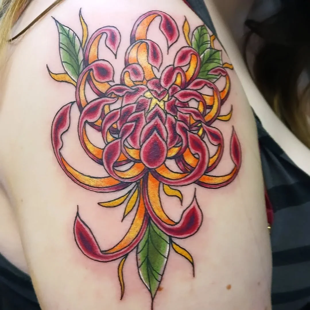 I loved getting to tattoo my drawing of a chrysanthemum!
.
.
.
.
.
.
.
#tattooartist #tattoo #tattoos #tattooart #artist #tattooing #colortattoo #bodyart #tattooshop #blackandgreytattoo #color #tattoodesign #tattooideas #drawing