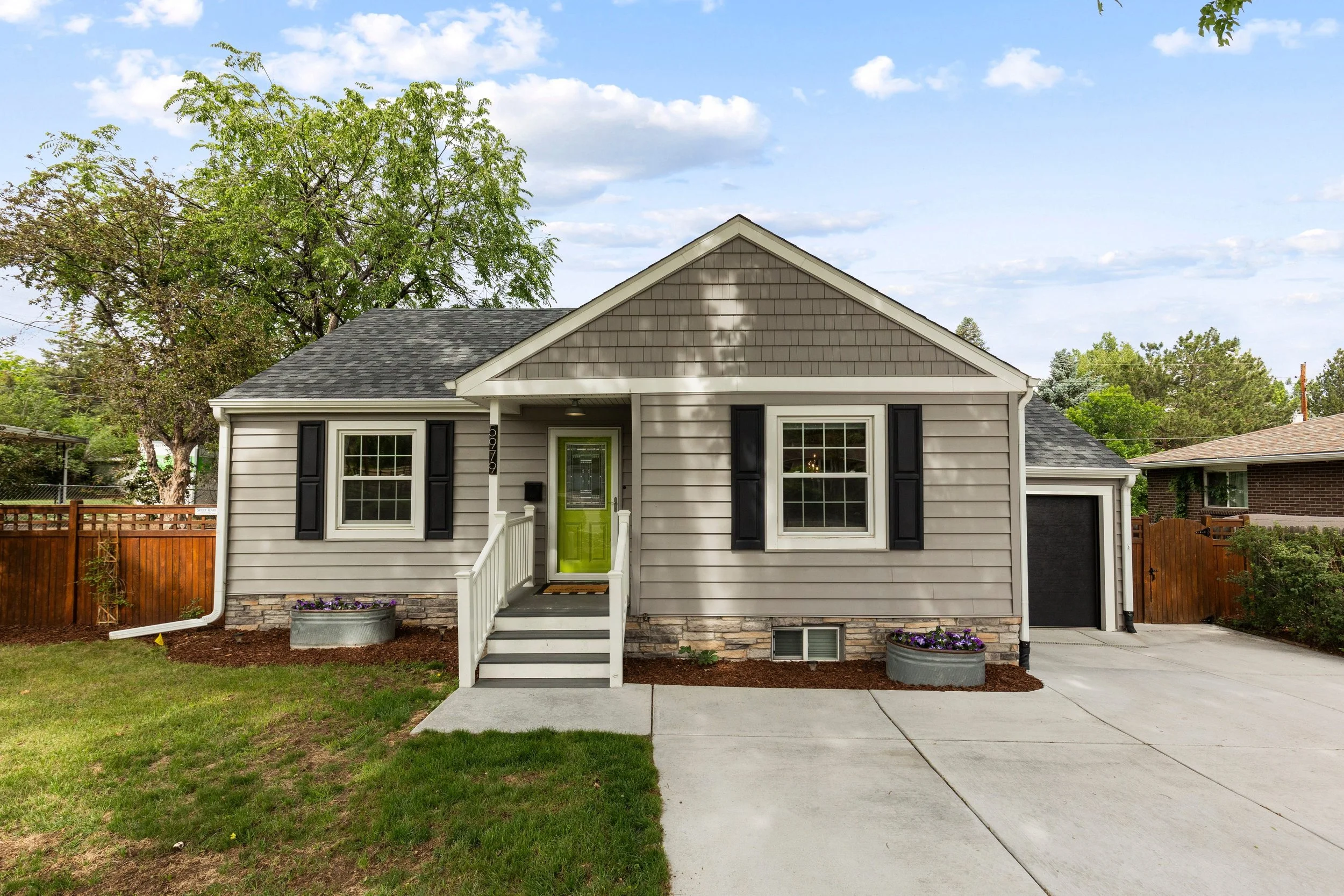Front exterior of 5979 S Windermere St, Littleton
