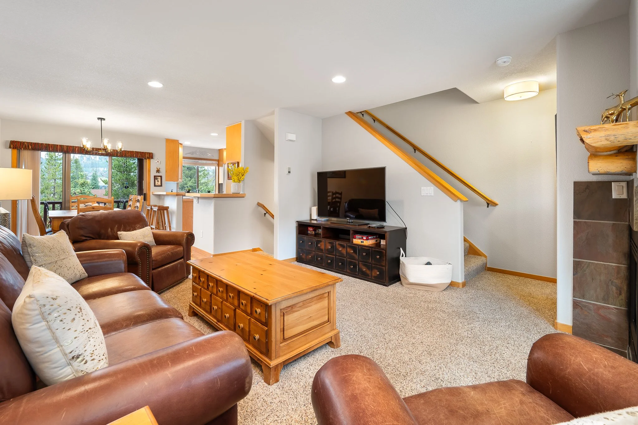 302 Sawyer Cir rc-6.jpg
