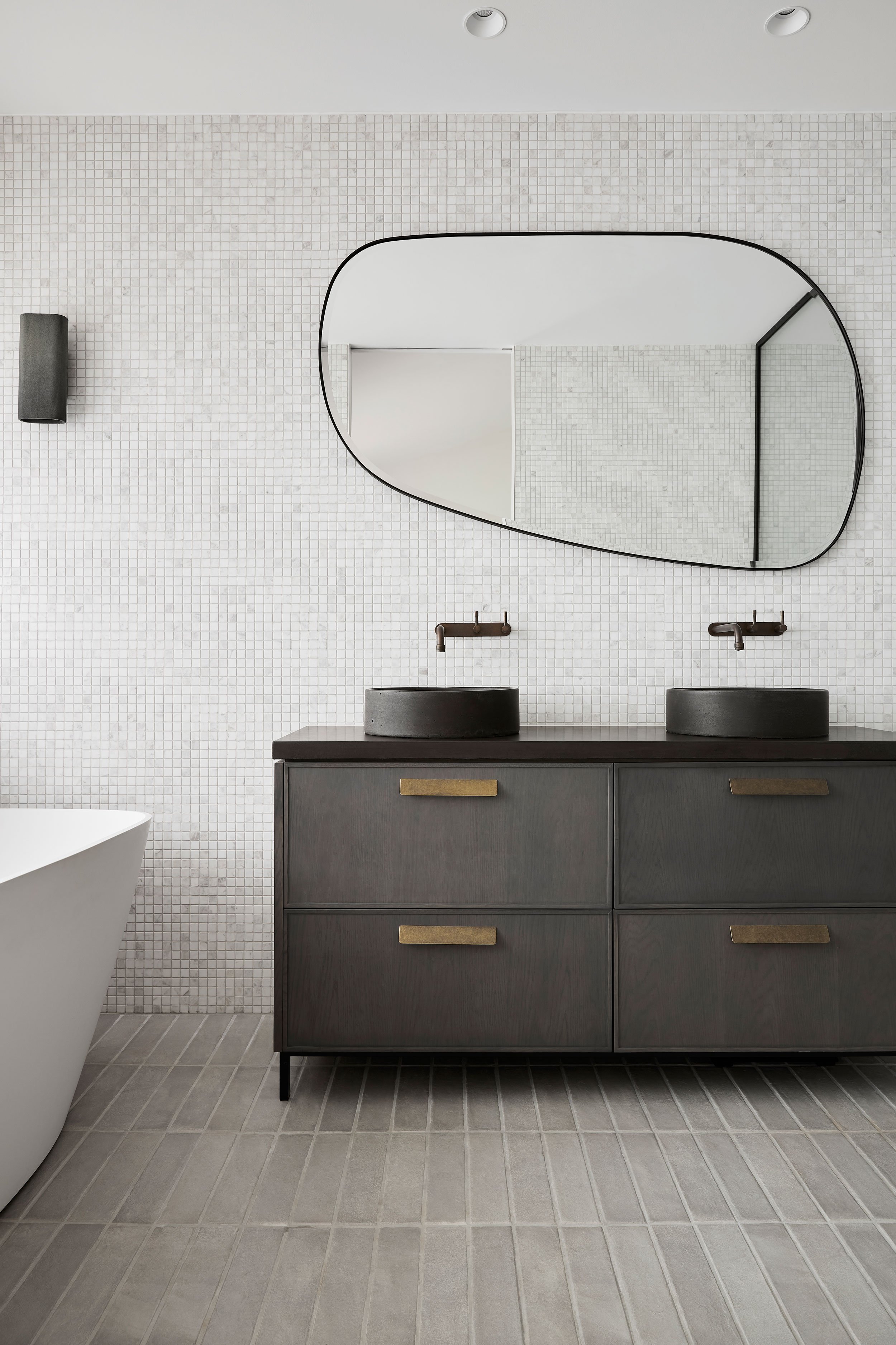 Design by Enoki | Photography by Jenah Piwanski