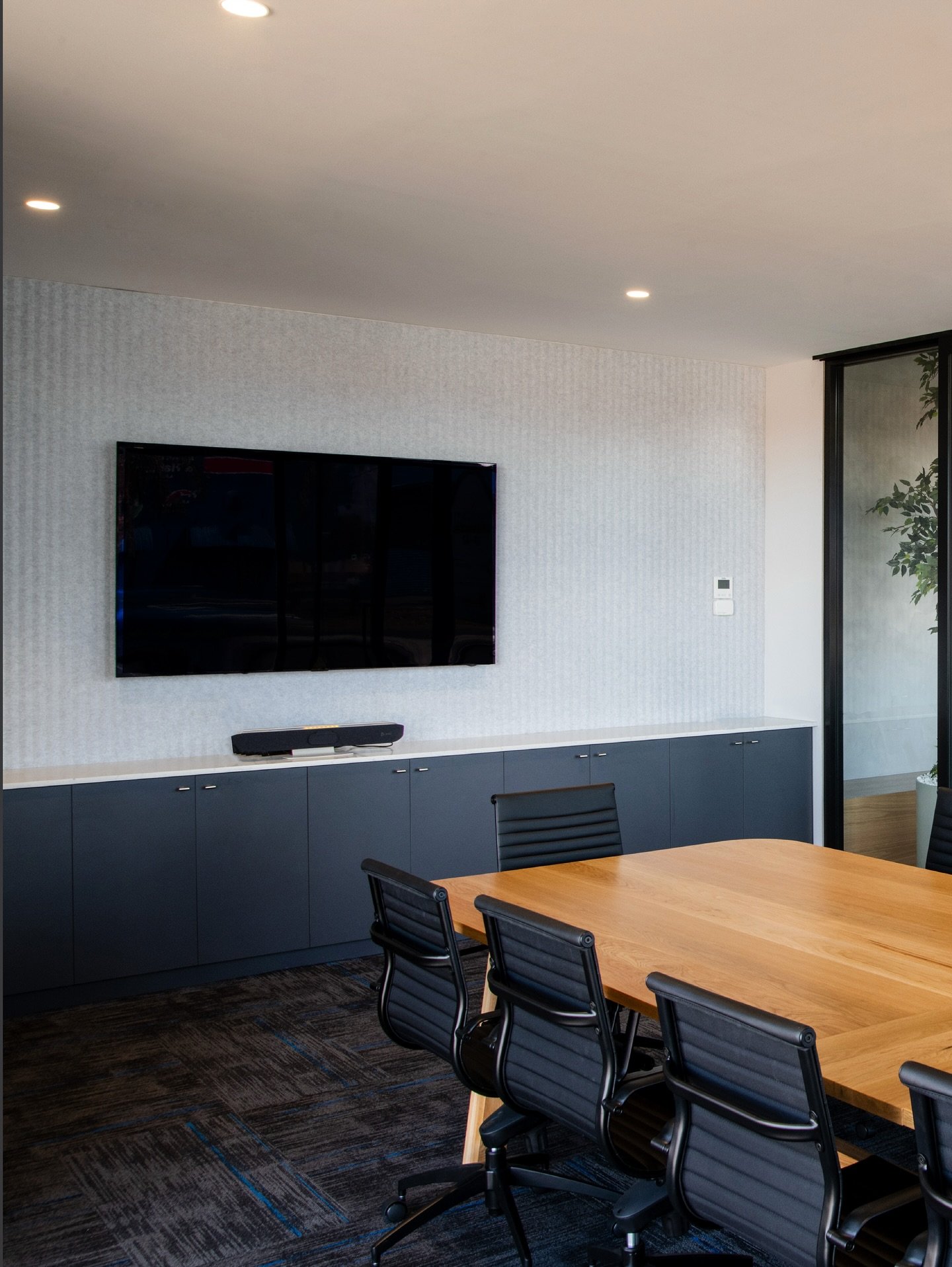 NOVAFAST HOLDINGS
We love to fit-out any office but this is especially true when they look like this! 🌿 Designed by @faculty_design this cool, edgy, urban jungle works wonderfully. The client&rsquo;s product is on show within custom blue AC pipe duc