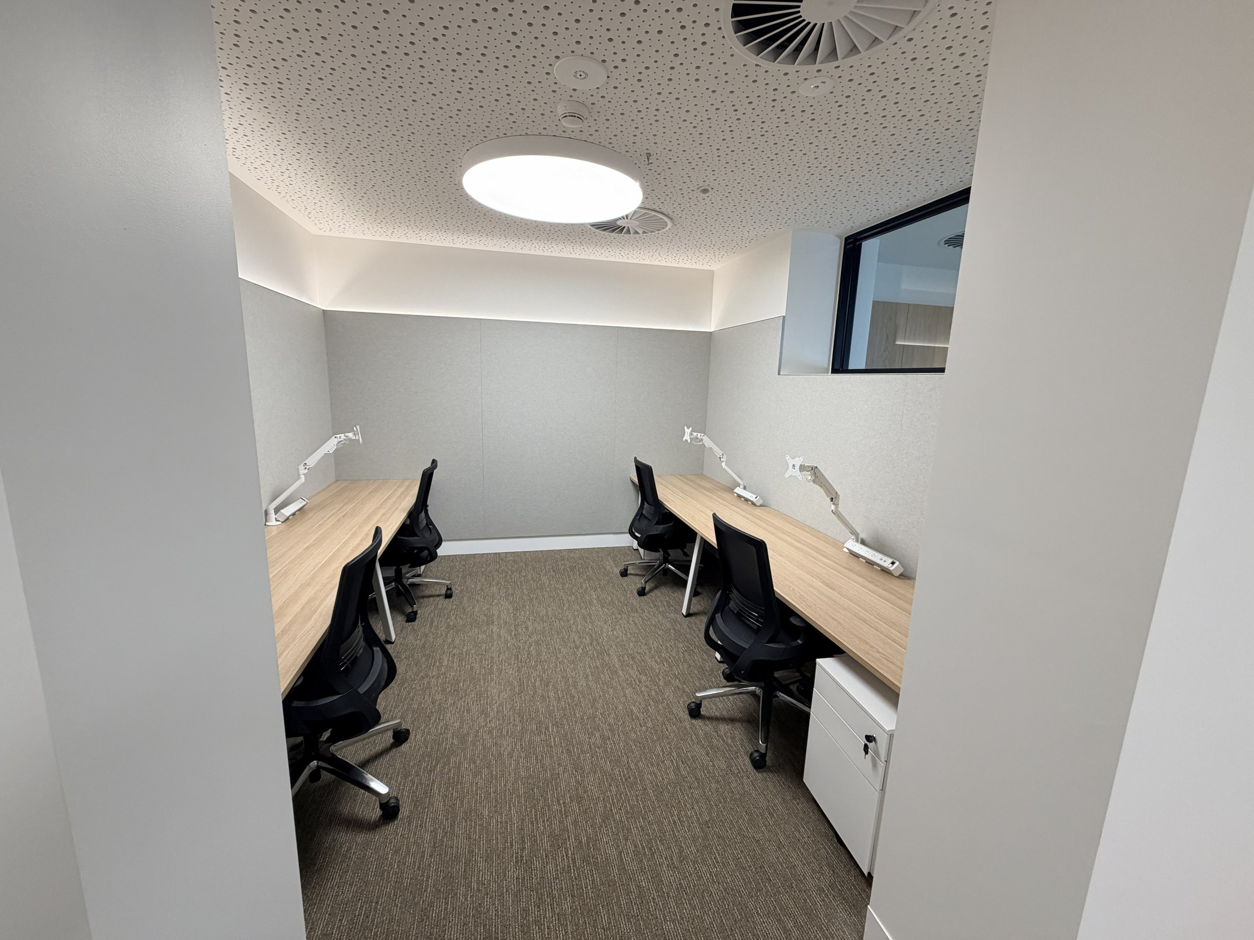 EMF Offices - Completed - 13.11 (8).jpg
