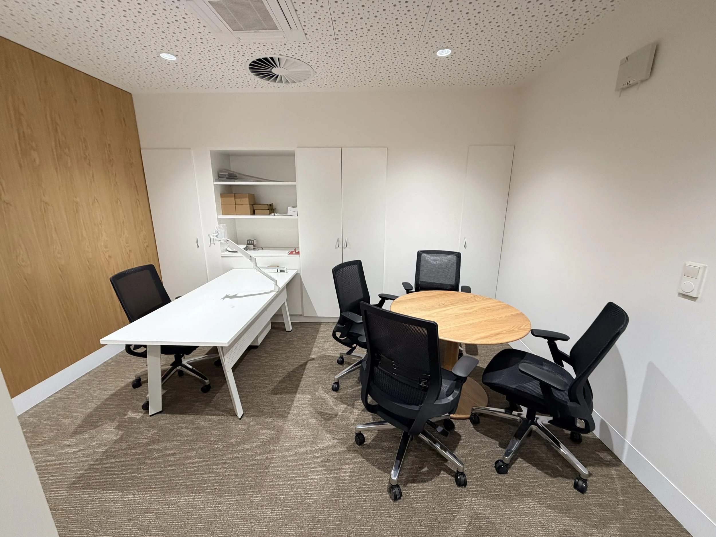 EMF Offices - Completed - 13.11 (2).jpg