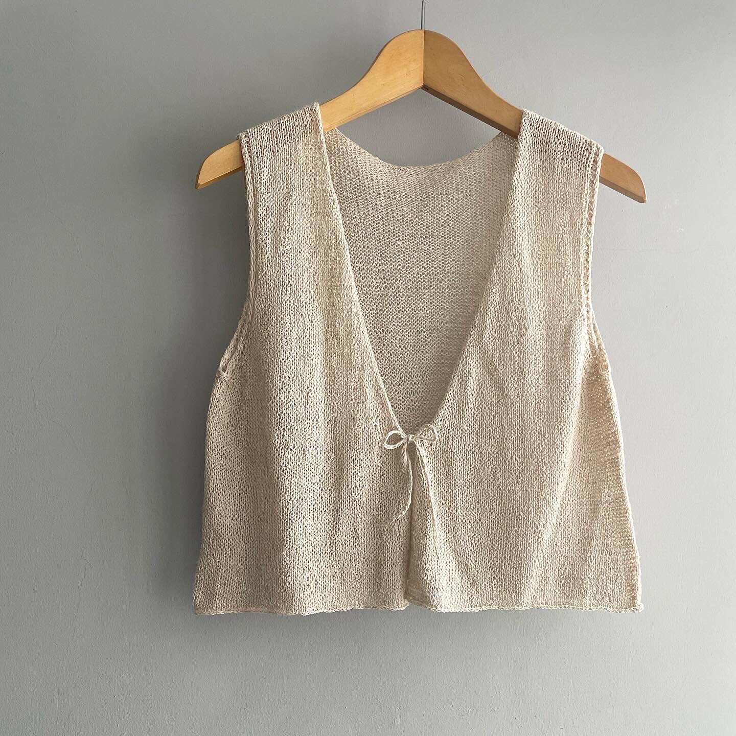 Minimalist Vest Sample 1-1.jpeg