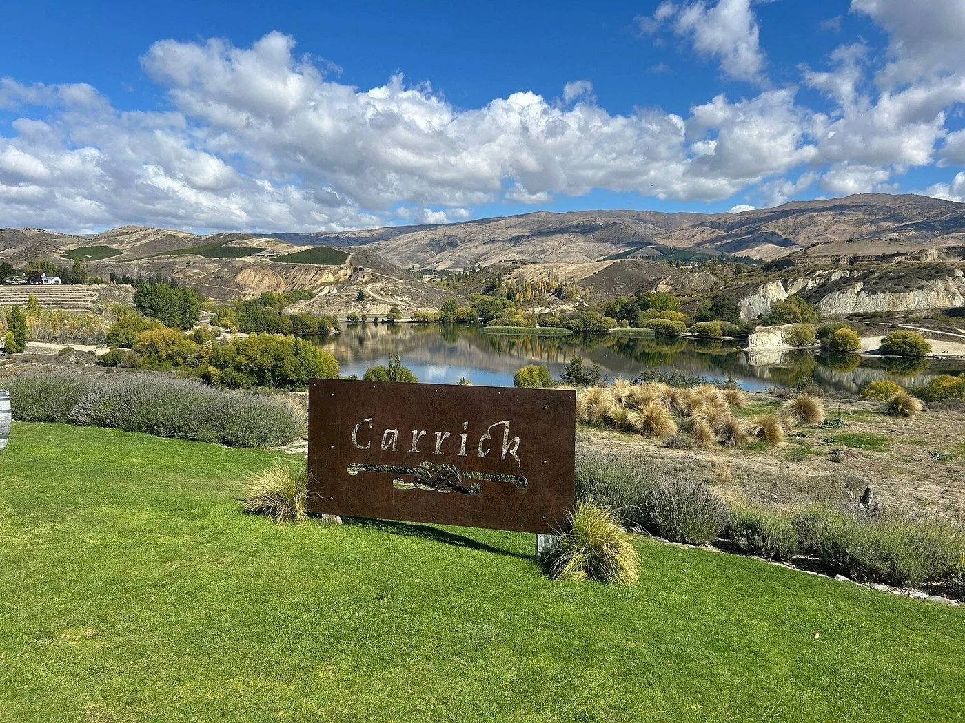 Carrick Winery2.jpg