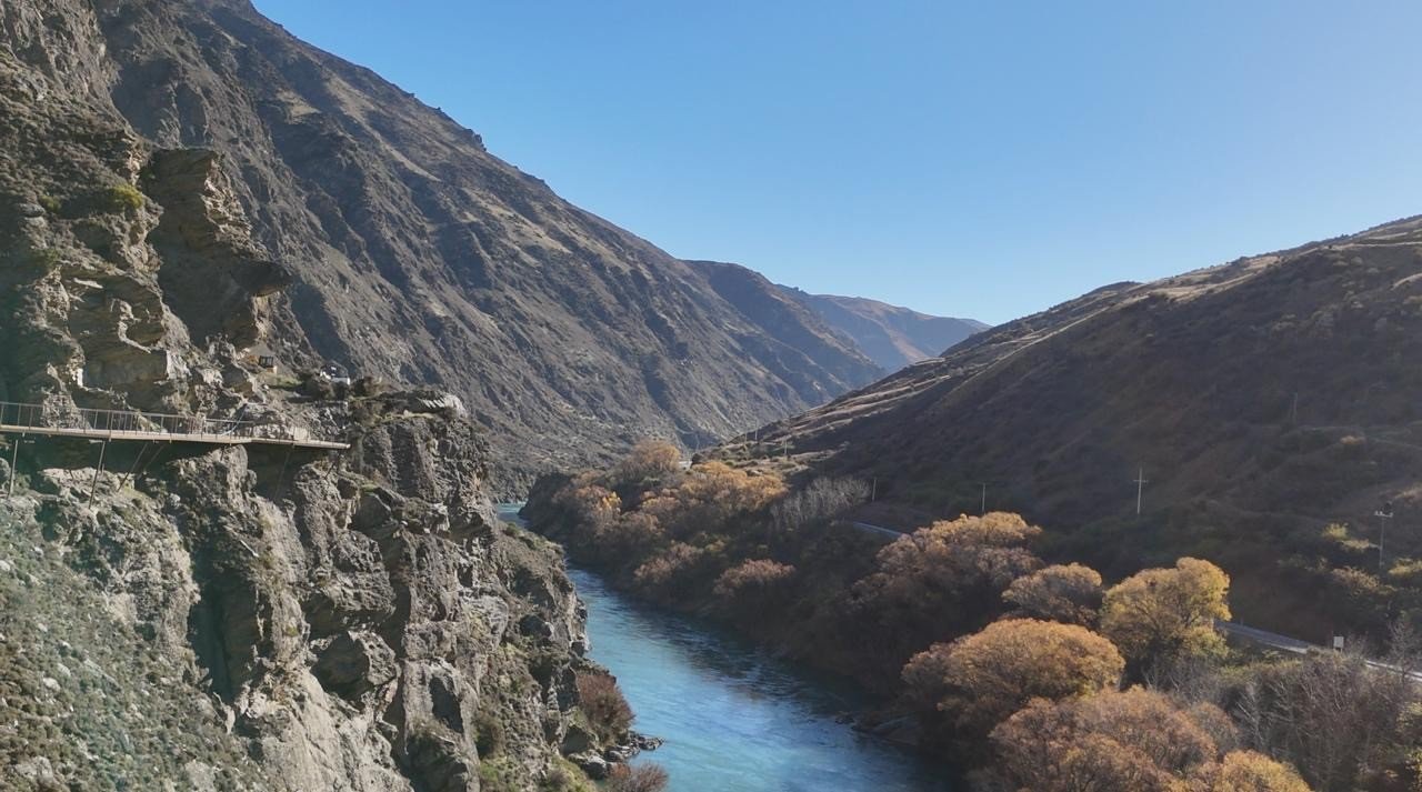 Kawarau Gorge_river.jpg