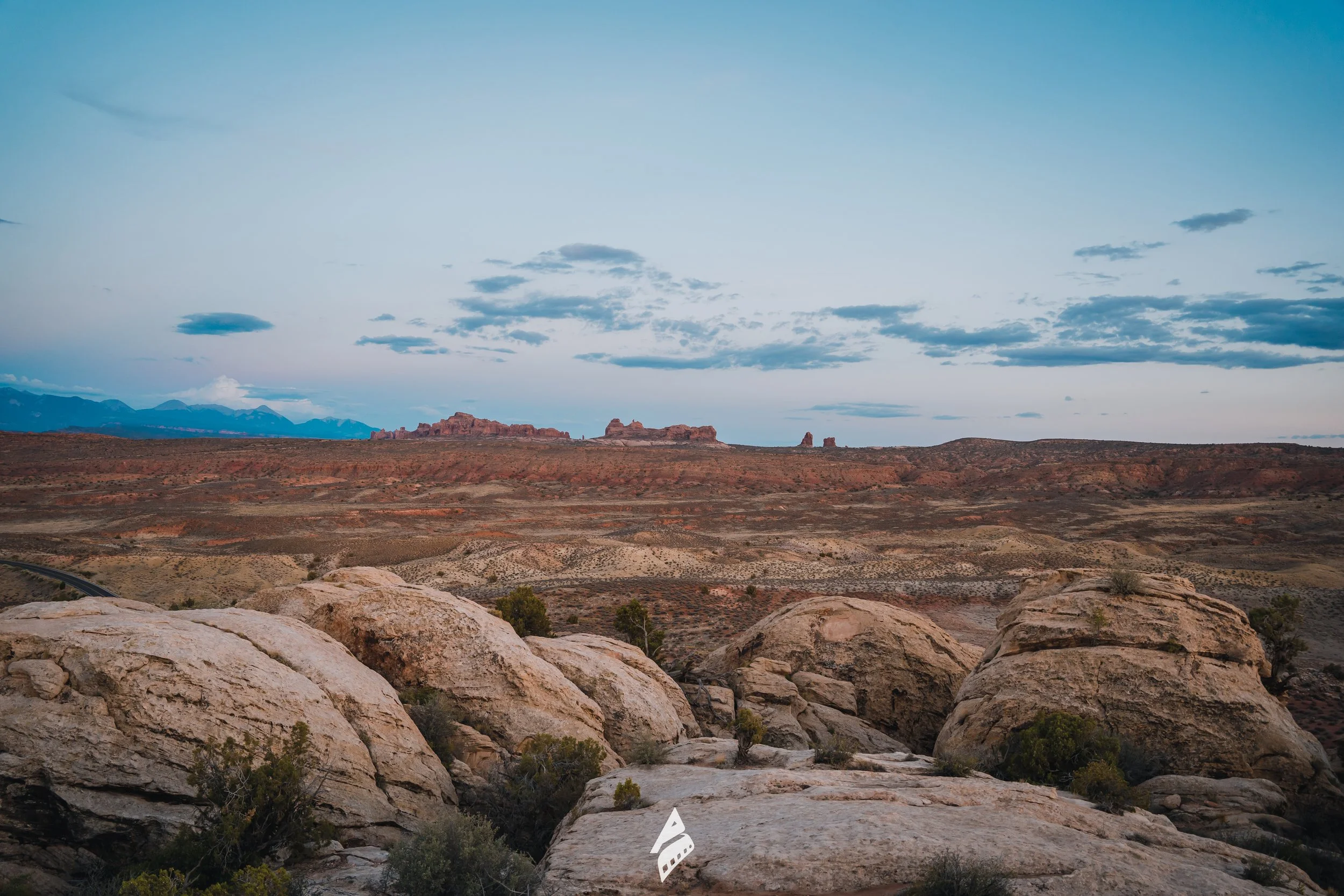 Nature Canyons Weathered Sandstone Landscape DSC02206.jpg