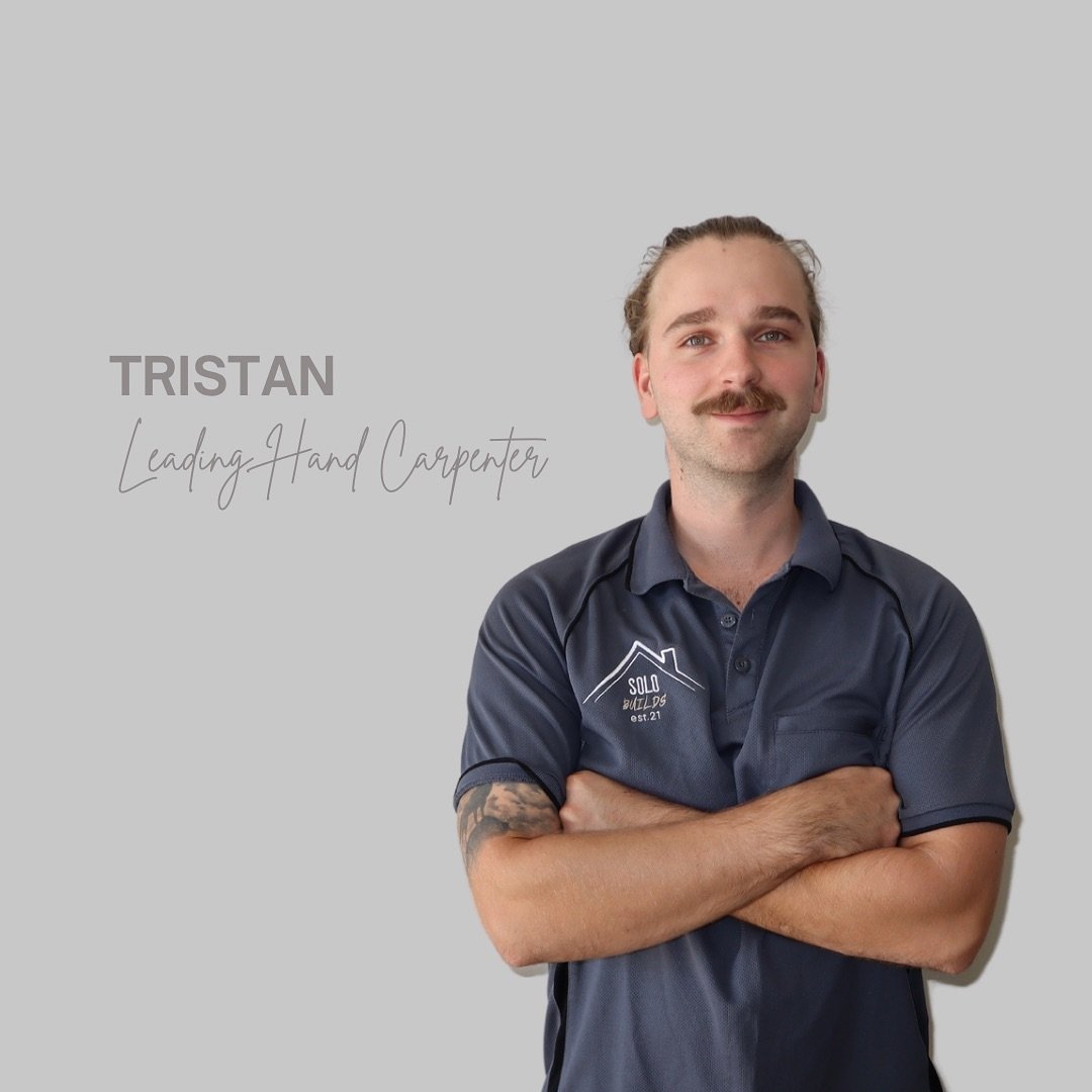 Tristan 🙌🏼 Our Leading Hand Carpenter at SoloBuilds. He comes with extensive knowledge from a background in Shopfitting, to then moving through completing his Carpentry Apprenticeship. Tristan brings invaluable skills and knowledge to our team!