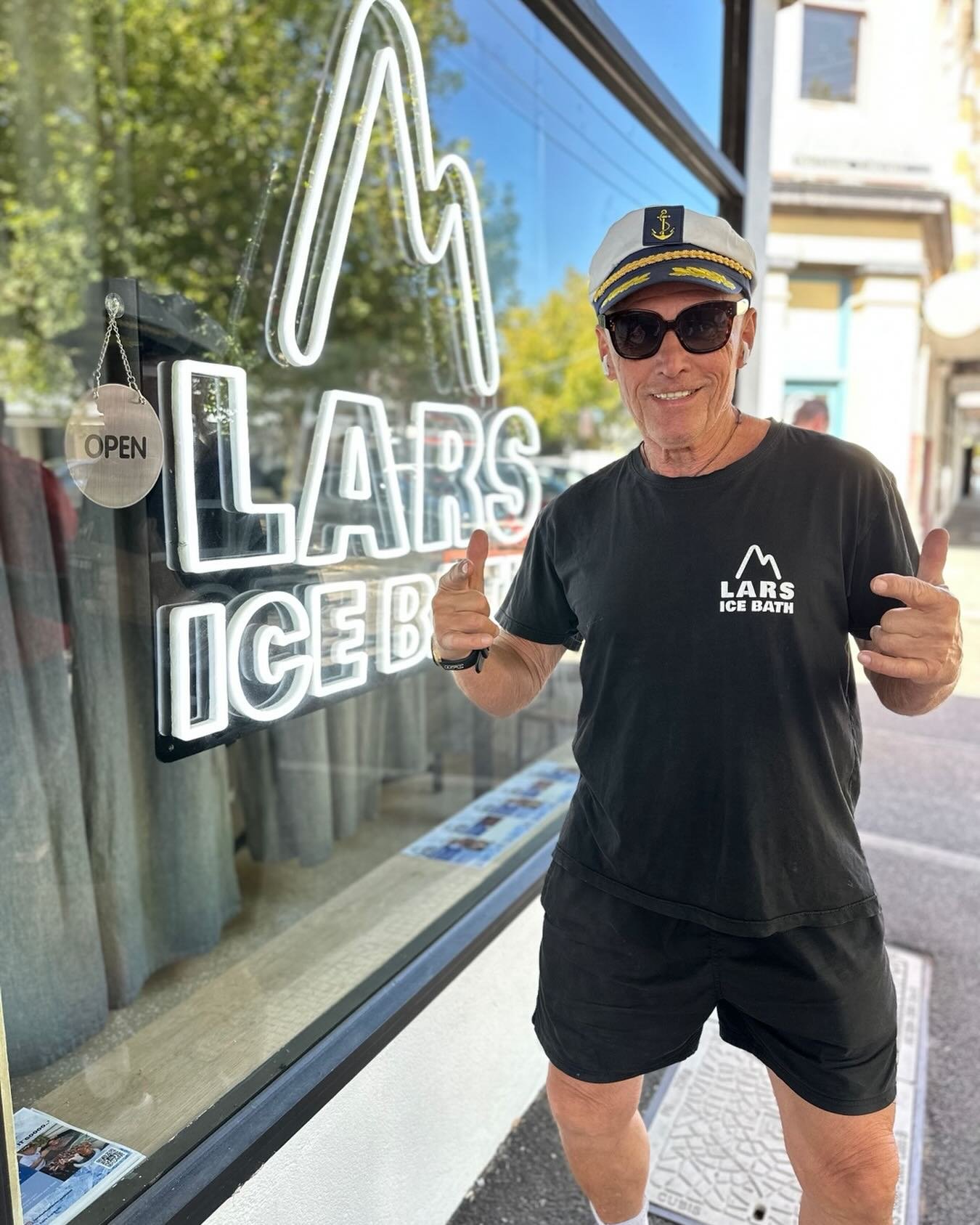 WE&rsquo;RE BACK BABY 🧊🔥 Saunas are red hot, Baths are ice Cold, the way nature intended 😆 Let&rsquo;s make some magic tribe