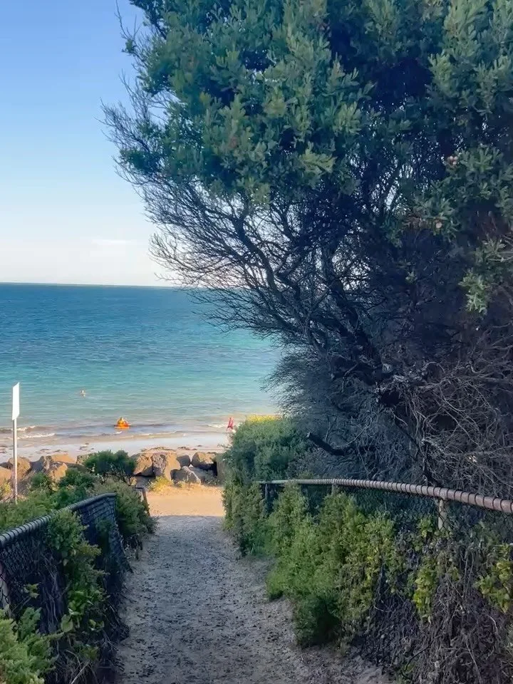 WE BACK after some much needed Vitamin D, vitamin Sea, and some good company ✊🏻🌞 Slowed the pace, now we&rsquo;re back firing 🔥🔥🔥 Let&rsquo;s go tribe