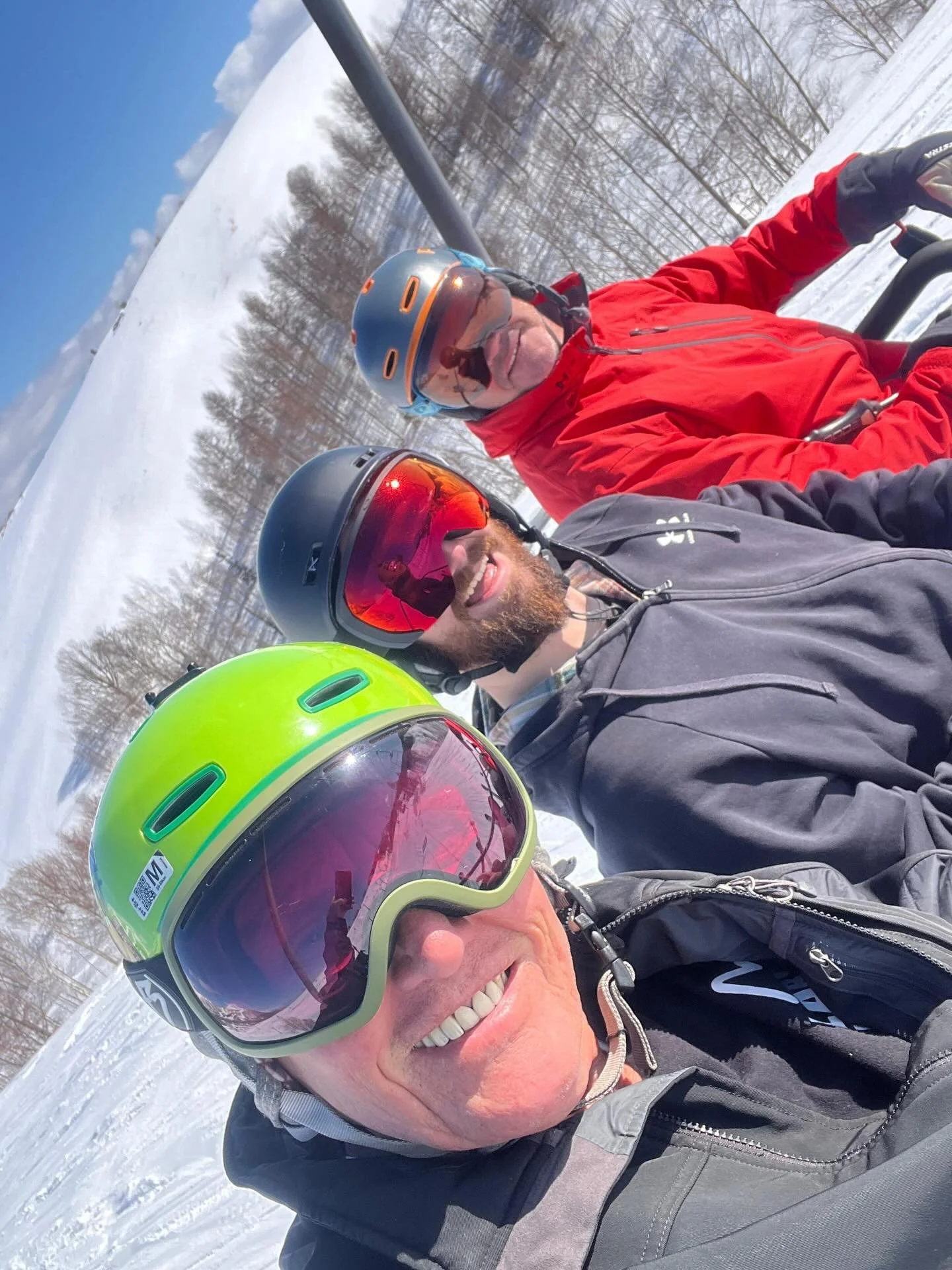 Japan delivering the goods &mdash; freezing cold, deep powder and mountains everywhere. ❄️🏔️
Cold therapy at its finest.
Back to business next week&hellip; see you all in the ice.

#JapanSkiTrip
#ColdExposure
#IceBathLife
#LarsIceBaths
#EmbraceTheCo