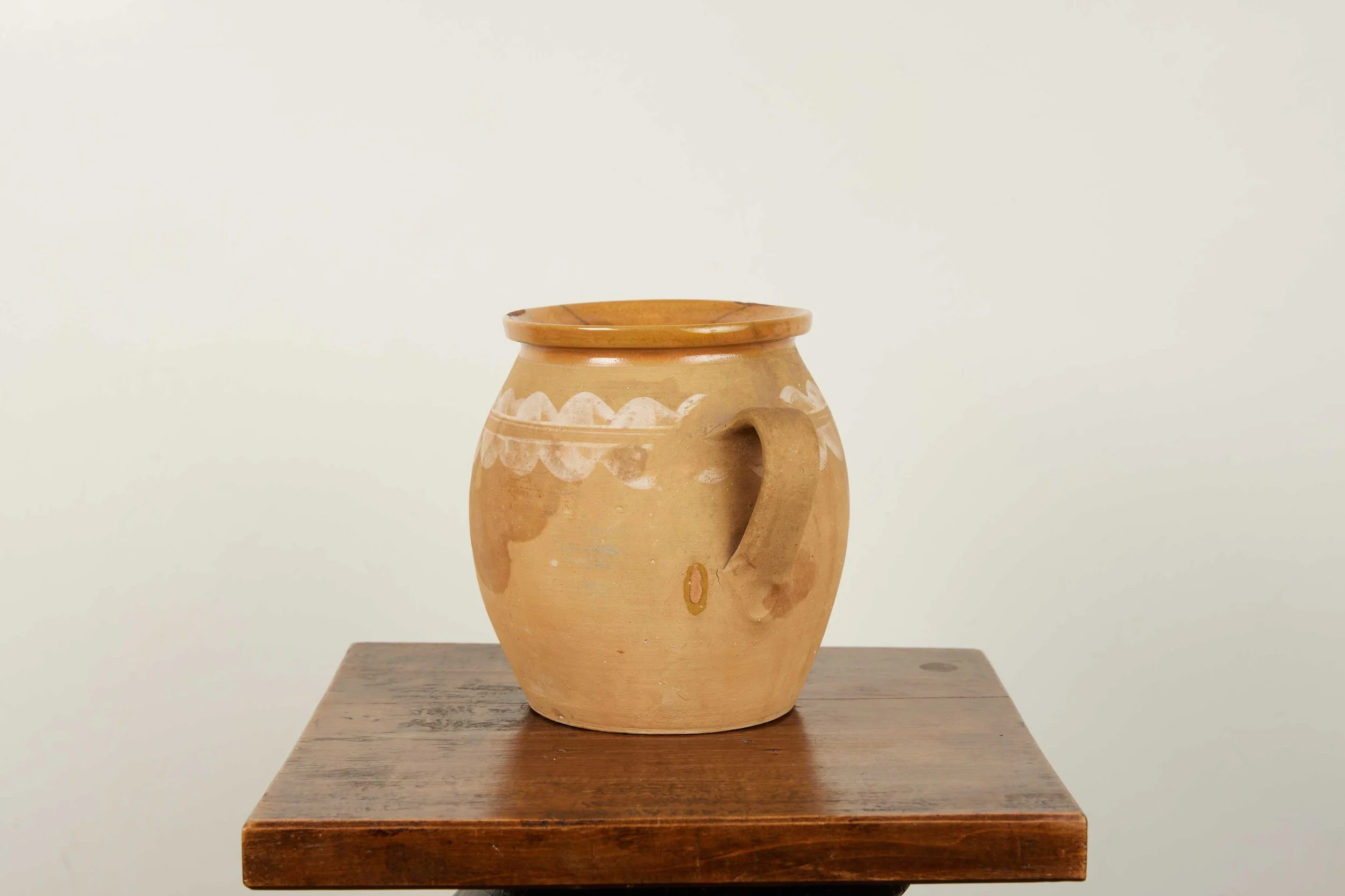 Janette-Mallory-Interior-Design-Shop-Hungarian-Pottery-1008-Back.jpg
