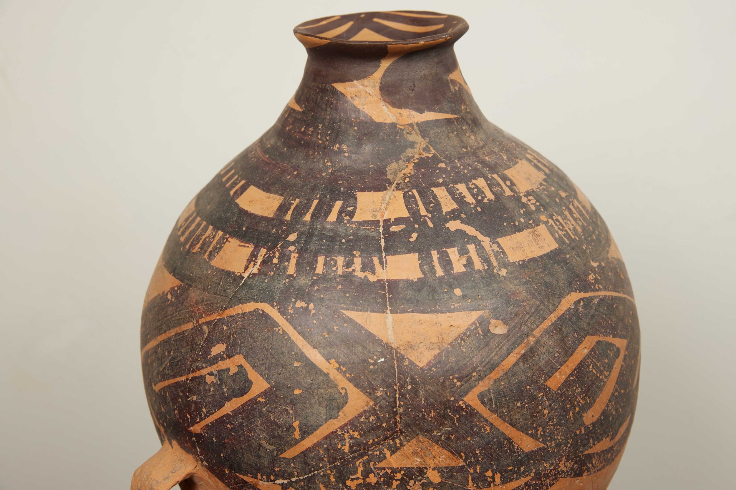 Janette-Mallory-Interior-Design-Shop-Neolithic-Pottery-003-Detail.jpg
