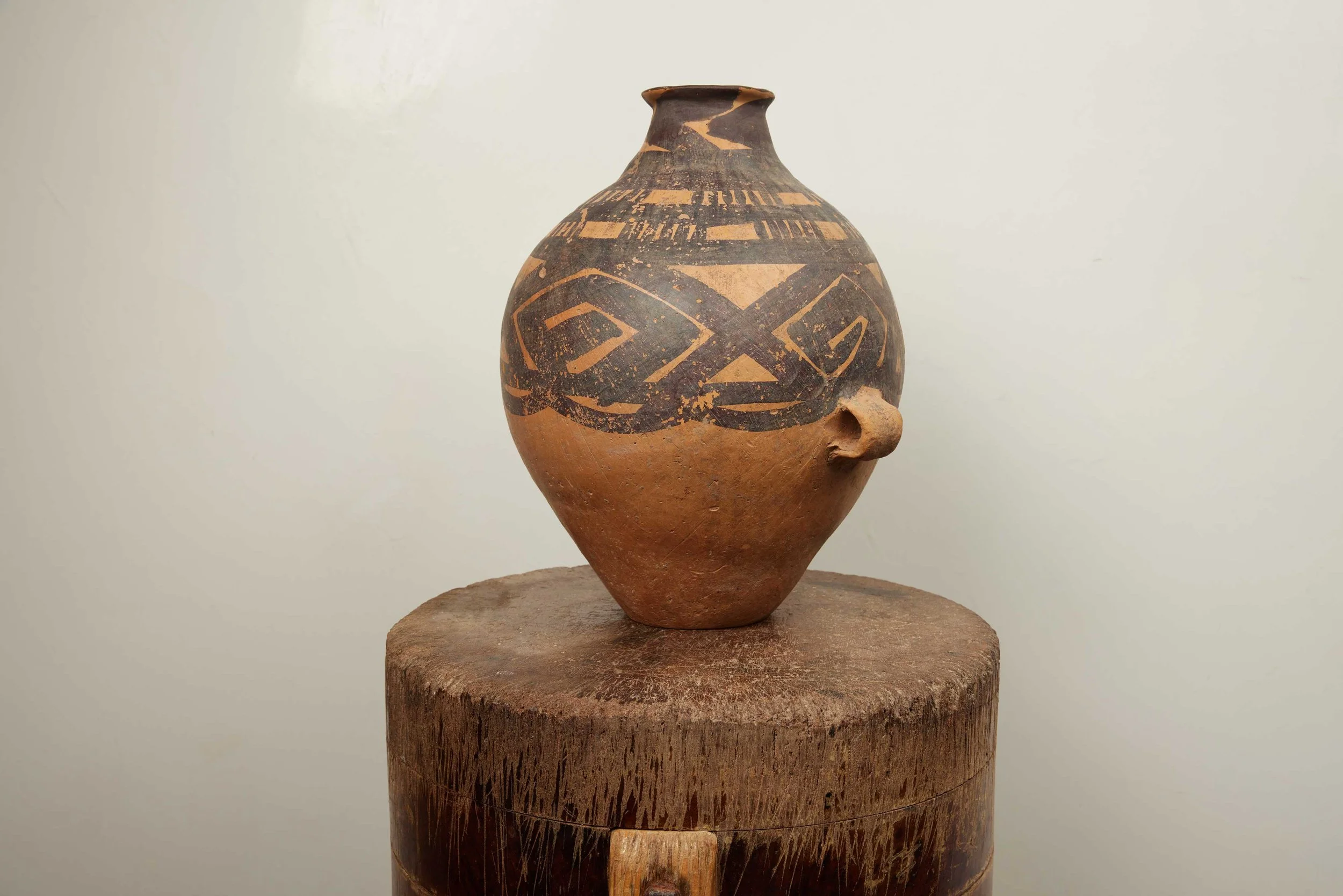 Janette-Mallory-Interior-Design-Shop-Neolithic-Pottery-003-Side.jpg