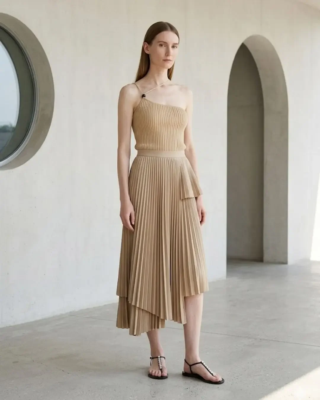 one-shoulder-beige-knit-beige-pleated-skirt-spring-capsule