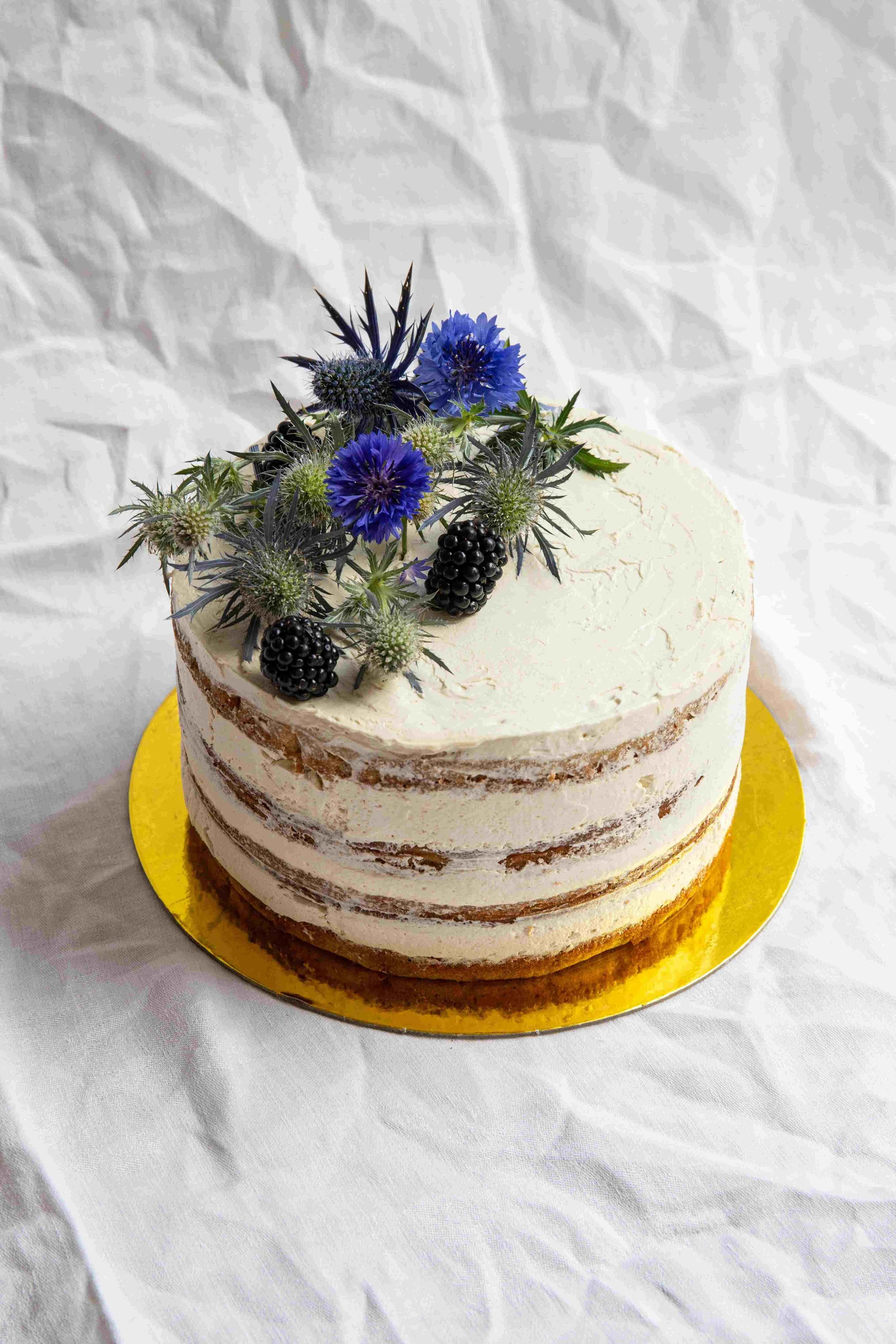 cake-blue-flowers.jpg