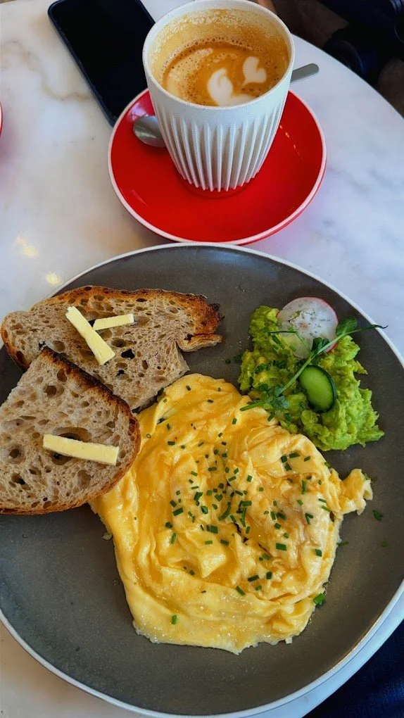 avo breakfast.jpeg