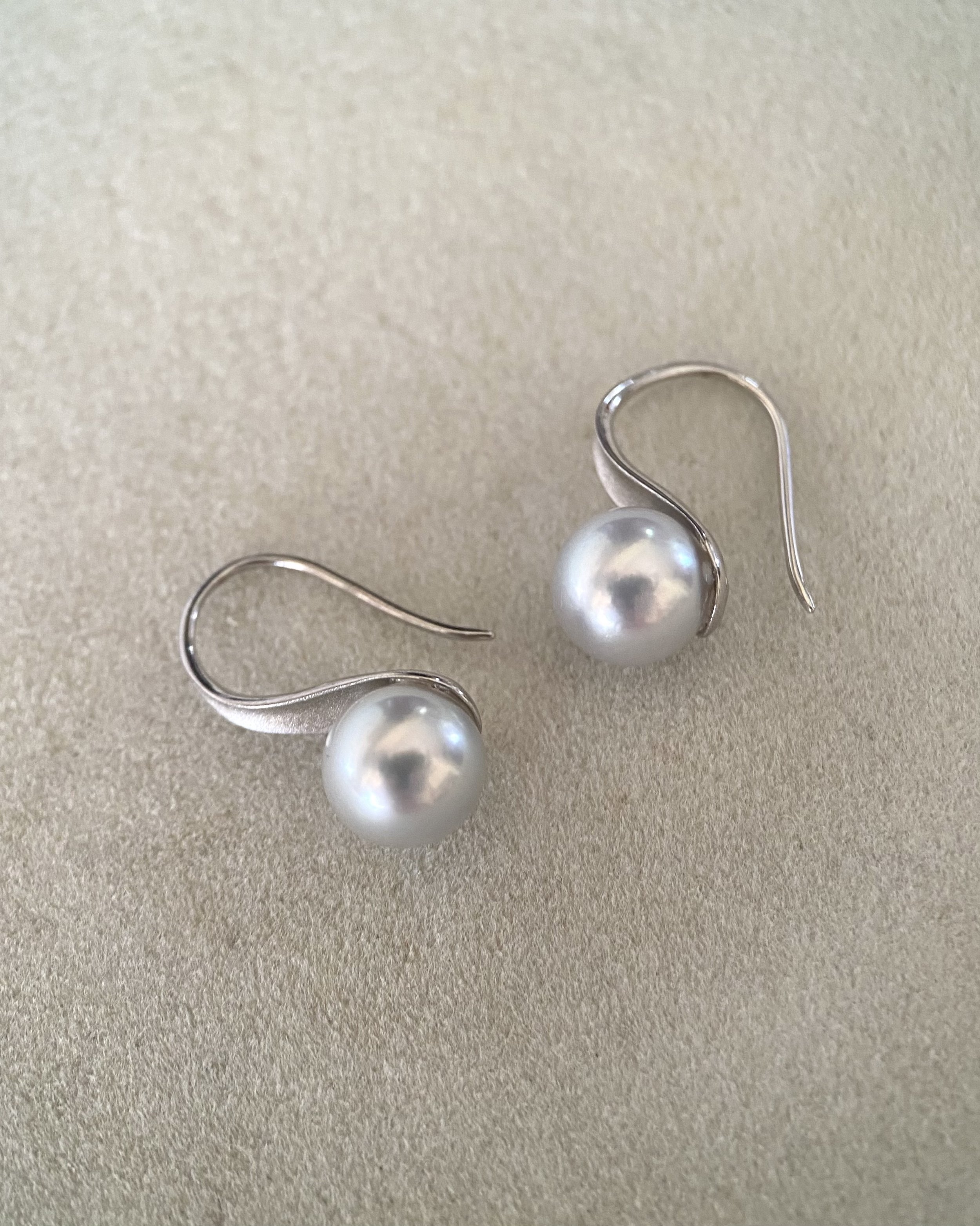8.1mm Silver-Grey Blue Japanese Madama Akoya Pearl Hook Earrings, Mirror Lustre, Sculptural Satin-Brushed S925 Silver, Show Piece Starlit Pearls