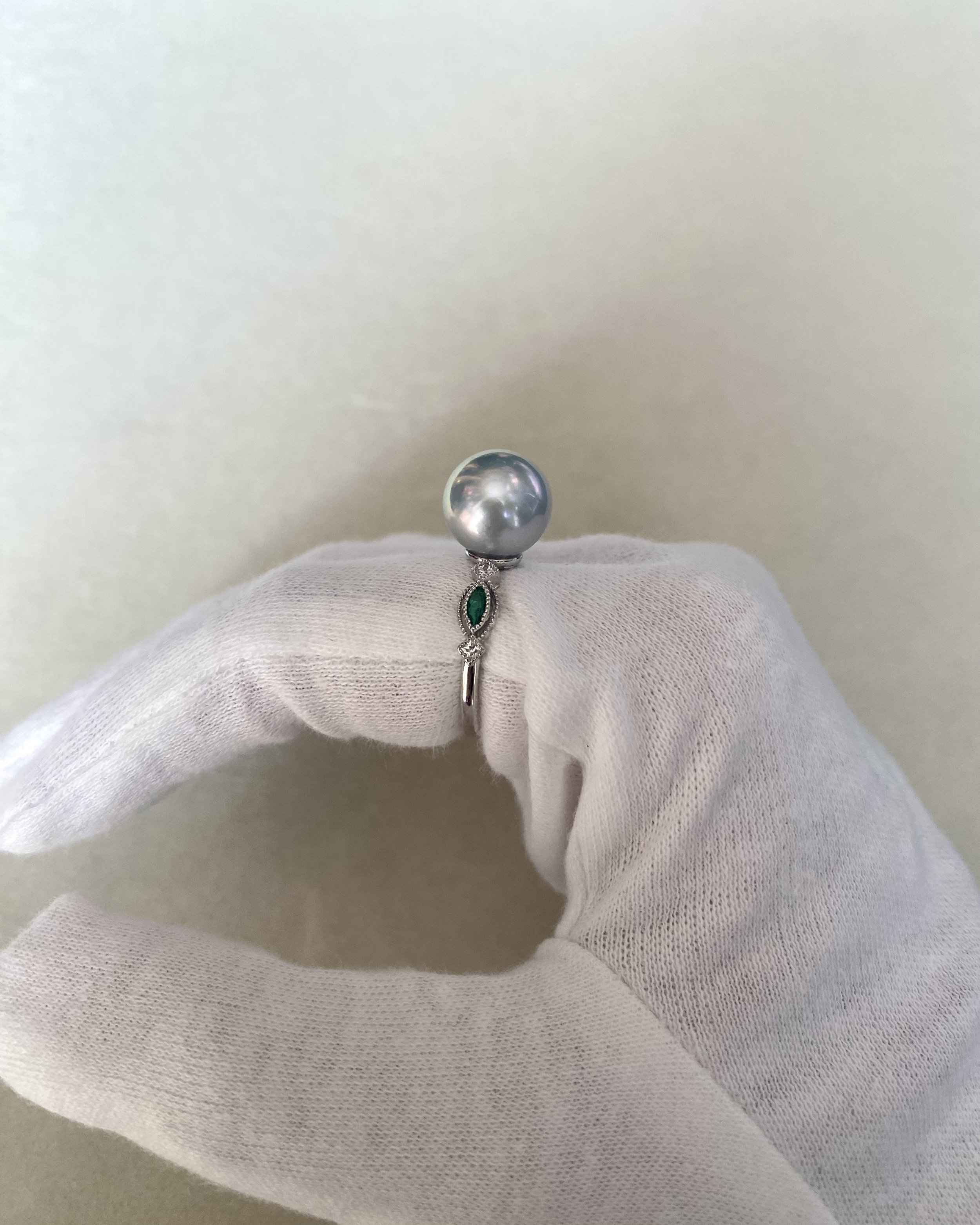 Flawless 10.5-11mm Natural Cool Grey Freshwater Pearl Ring, Vivid Pink Overtone, Adjustable S925 Setting, HK International Jewellery Show Starlit Pearls