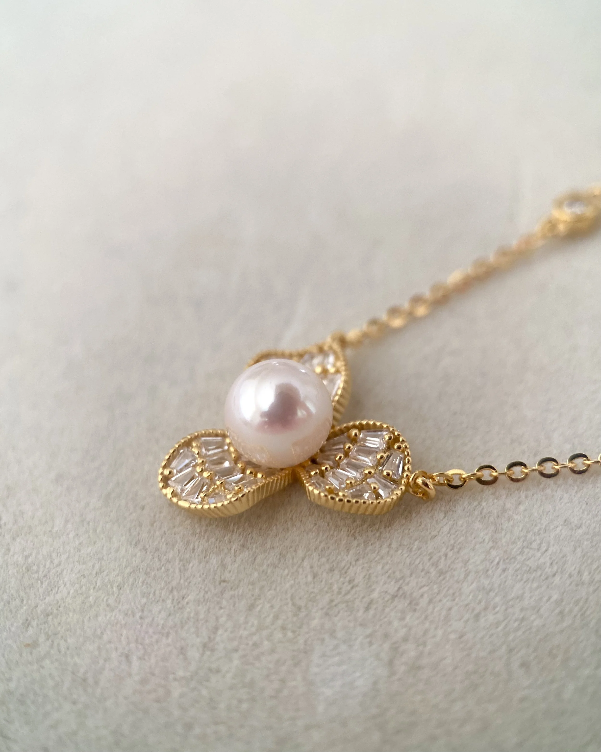Japanese White Akoya Pearl Necklace 7.6mm, Soft Pink Lustre, S925 Silver Three-Petal Baguette CZ Design, Show Piece, Gift for Her Starlit Pearls