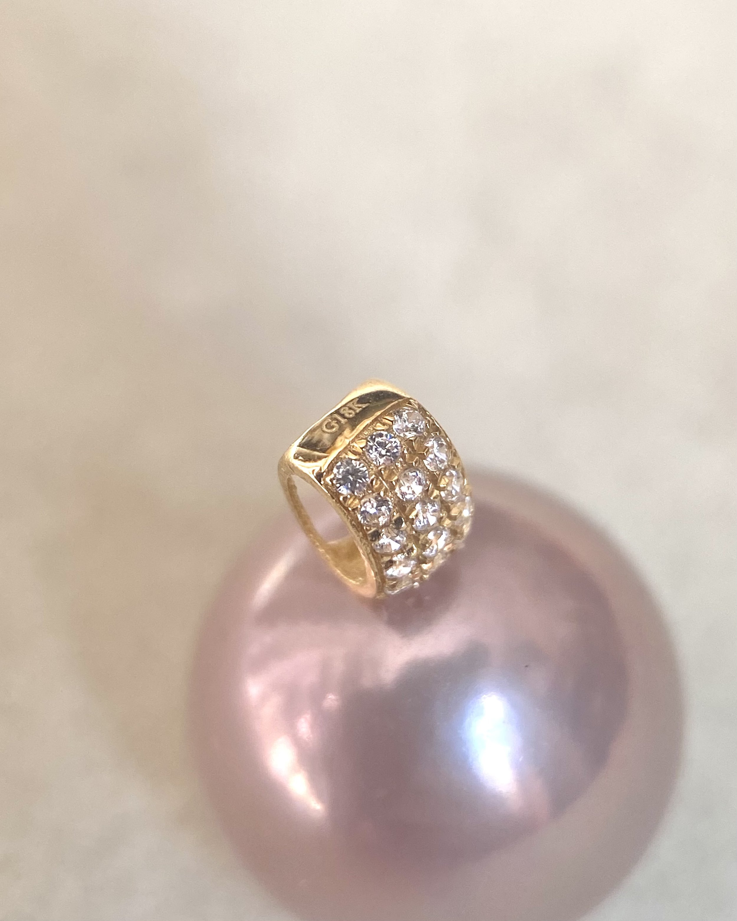 13.5mm Giant Antique Fuchsia Freshwater Pearl Pendant, Heavy 18K Solid Gold Pavé Bail, Mirror-Lustre, Round Statement Purple Pearl Starlit Pearls