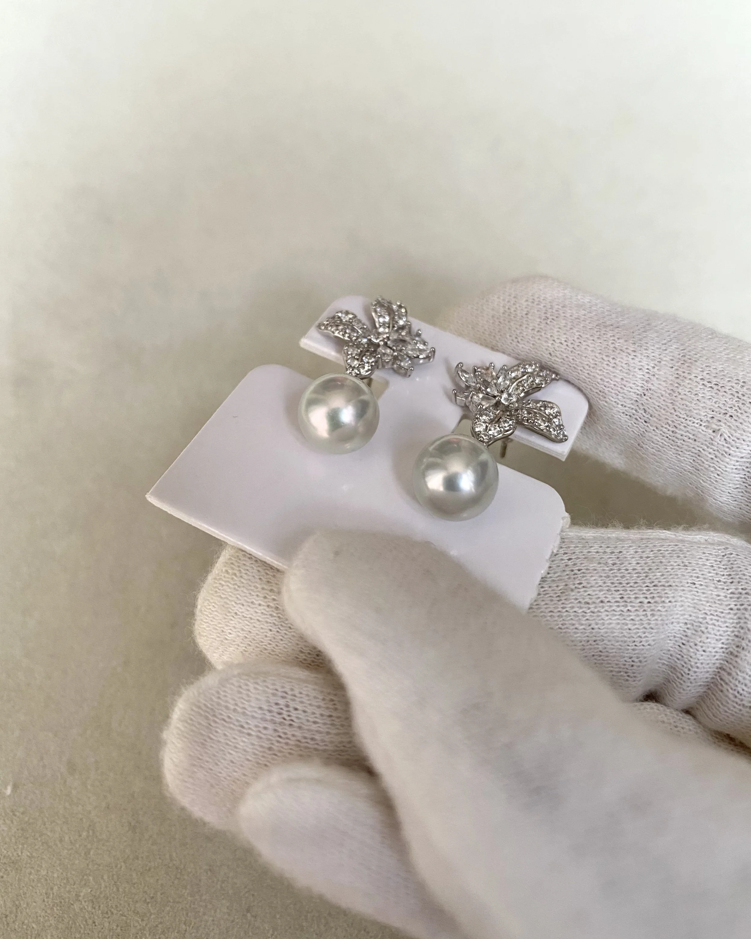 8.5-9mm Natural Silver-Grey Japanese Madama Akoya Pearl Earrings, S925 Silver Sparkling Iris Japonica Floral Design Starlit Pearls