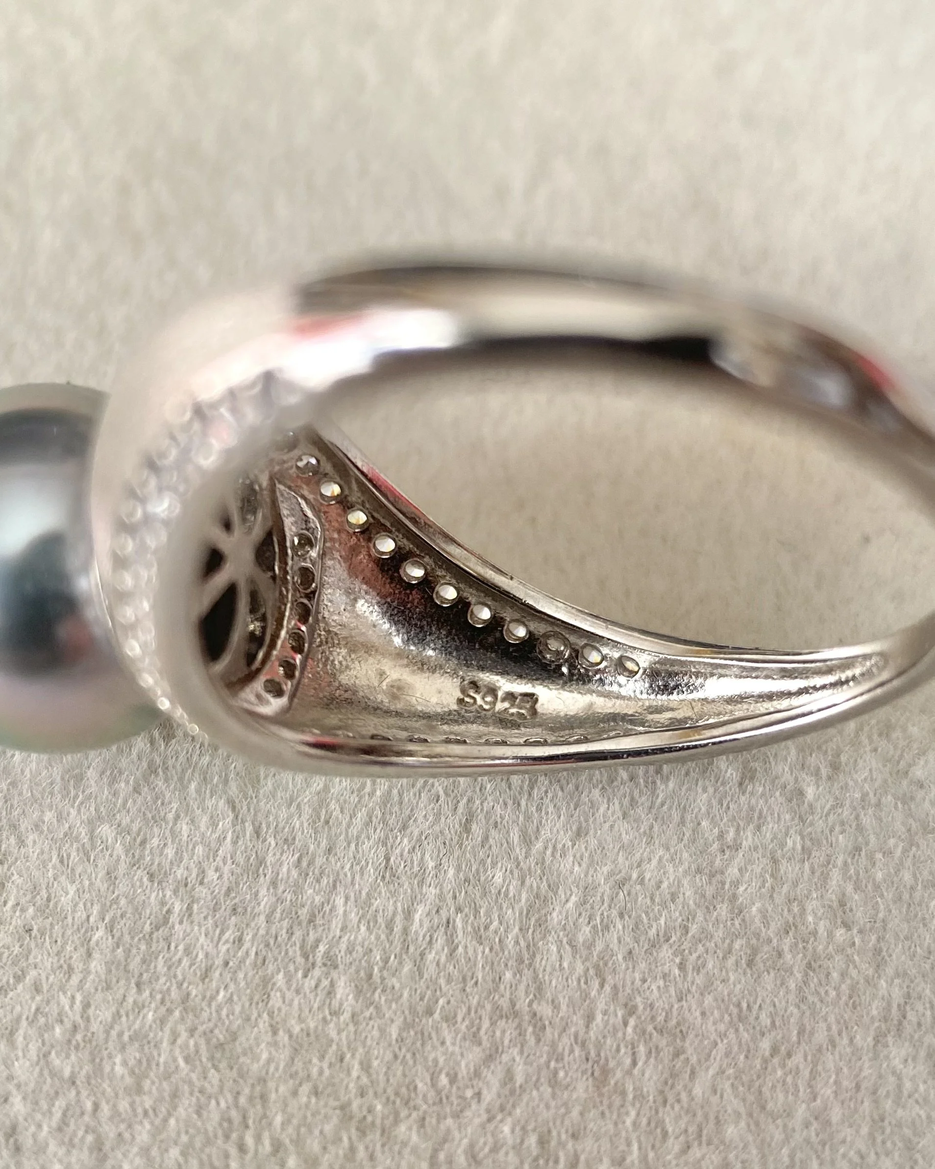 Tahitian Peacock Green South Sea Pearl Ring, Lagoon and Plum Overtones, Mirror Lustre, Japanese S925 Satin-Finish Adjustable Band Starlit Pearls