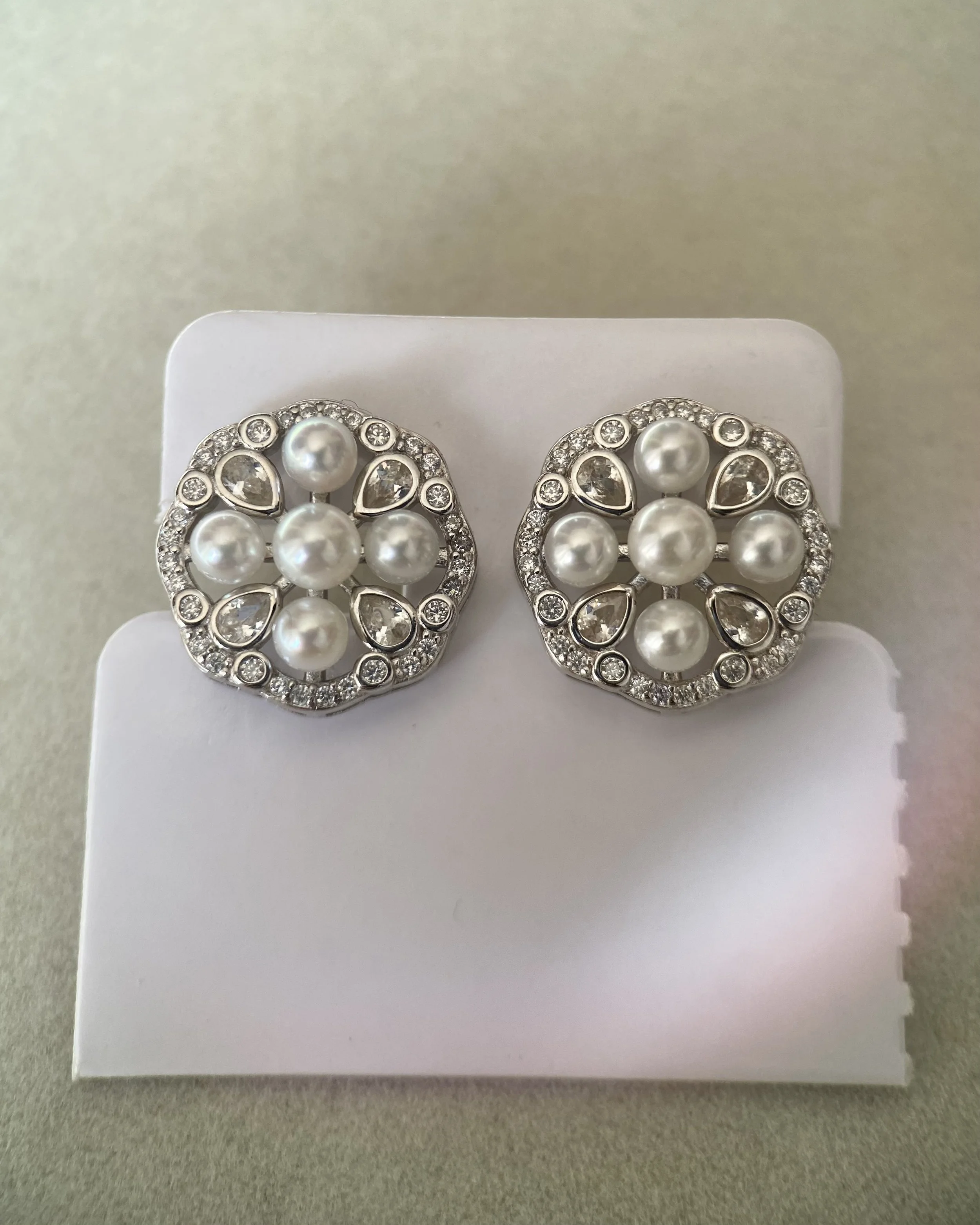 Top-Gr Japanese White Sairindama Akoya Pearl Stud Earrings, Starburst Floral Design in S925 Silver, Japan Jewellery Showpiece, Weddings Starlit Pearls