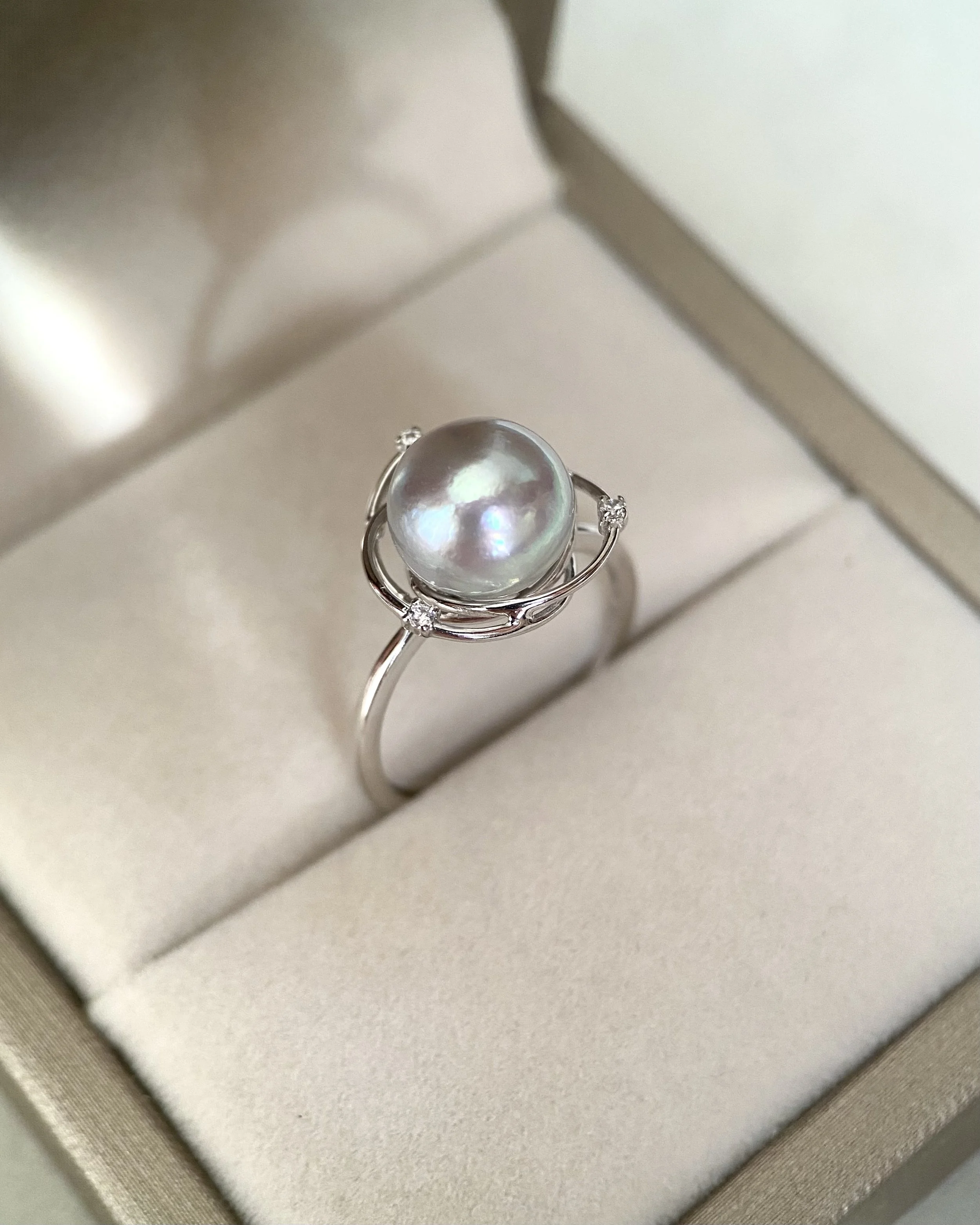Giant 9.2mm Natural Crystal Silver-Grey Japanese Madama Akoya Pearl Ring, Rainbow Overtones, Celestial Orbit-Inspired S925 Silver