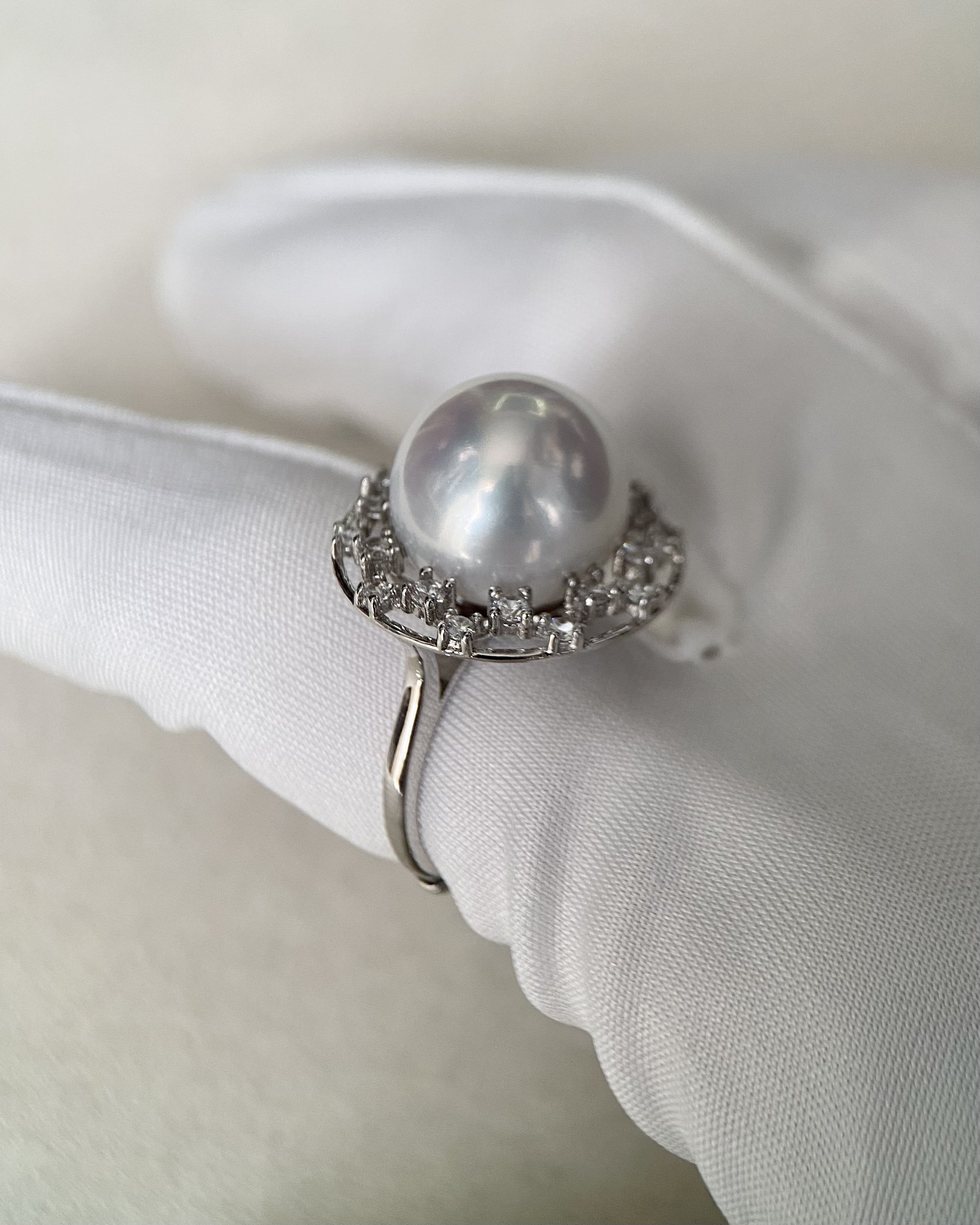 Beautiful Akoya Pearl Ring w/ Sapphire Accents White Gold