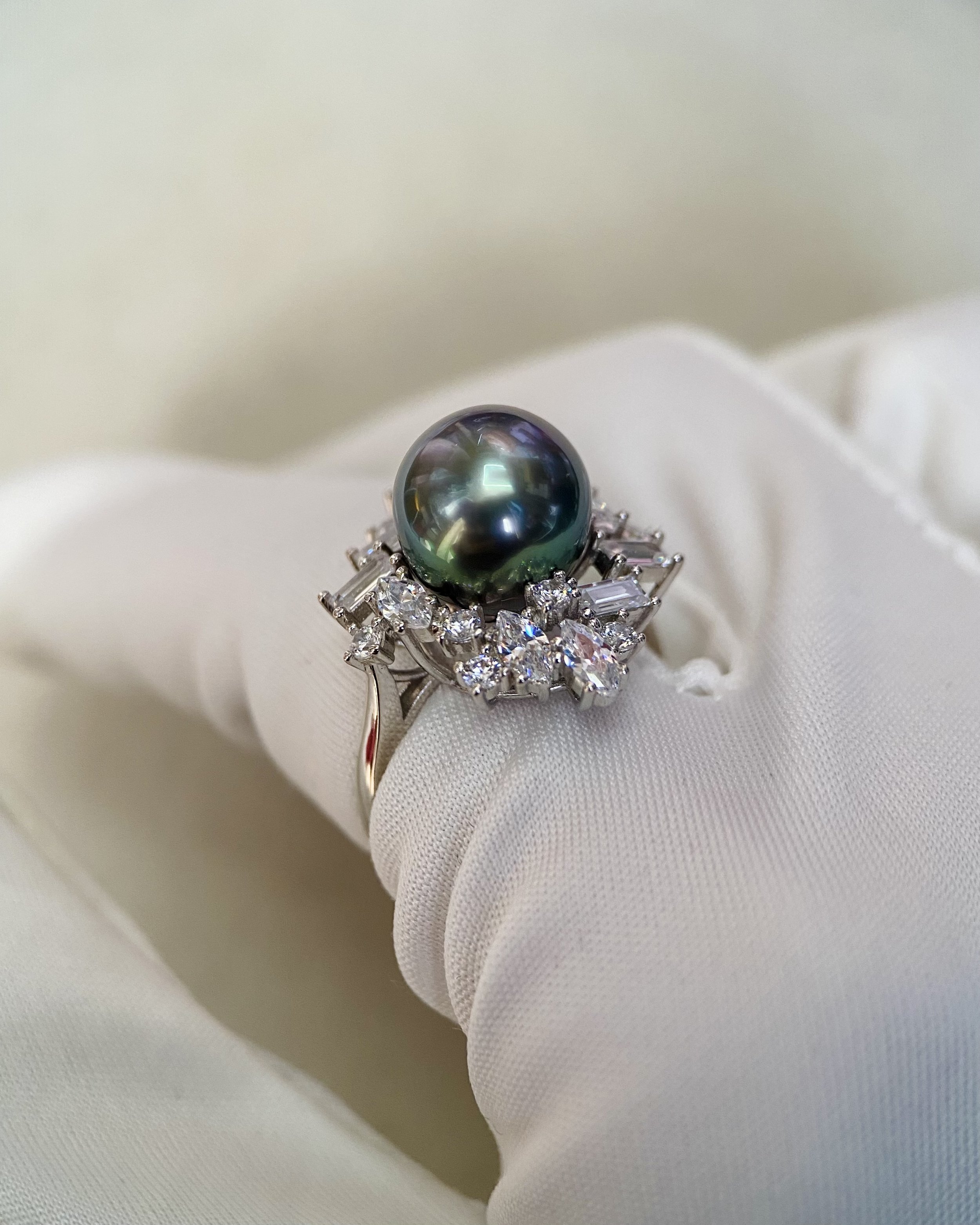 Luster 10.5mm South Sea Tahitian Black Pearl Ring, Flawless, Stunning Peacock Green &amp; Rare Rainbow Overtones, Artistic CZ Diamond Setting