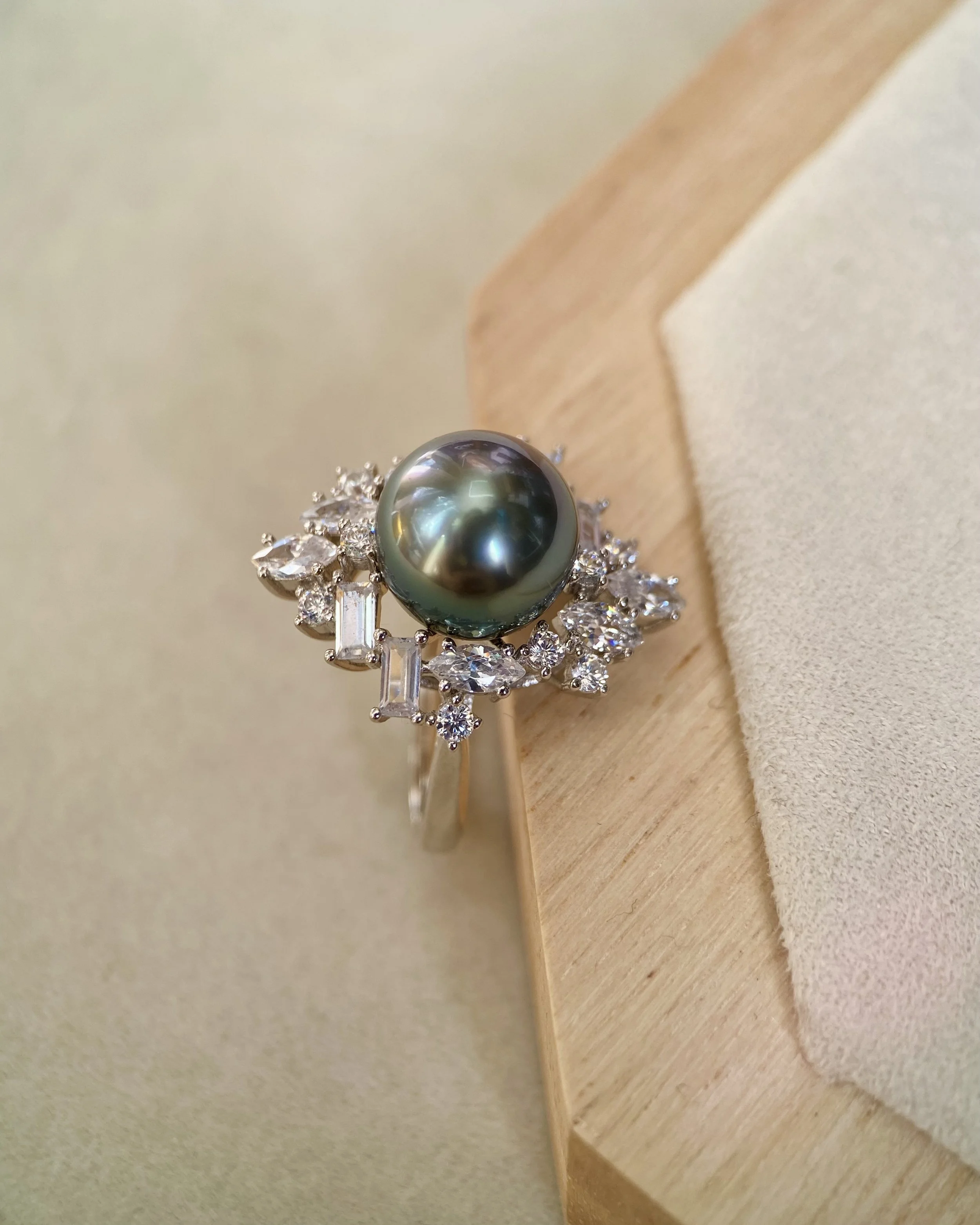 Luster 10.5mm South Sea Tahitian Black Pearl Ring, Flawless, Stunning Peacock Green &amp; Rare Rainbow Overtones, Artistic CZ Diamond Setting