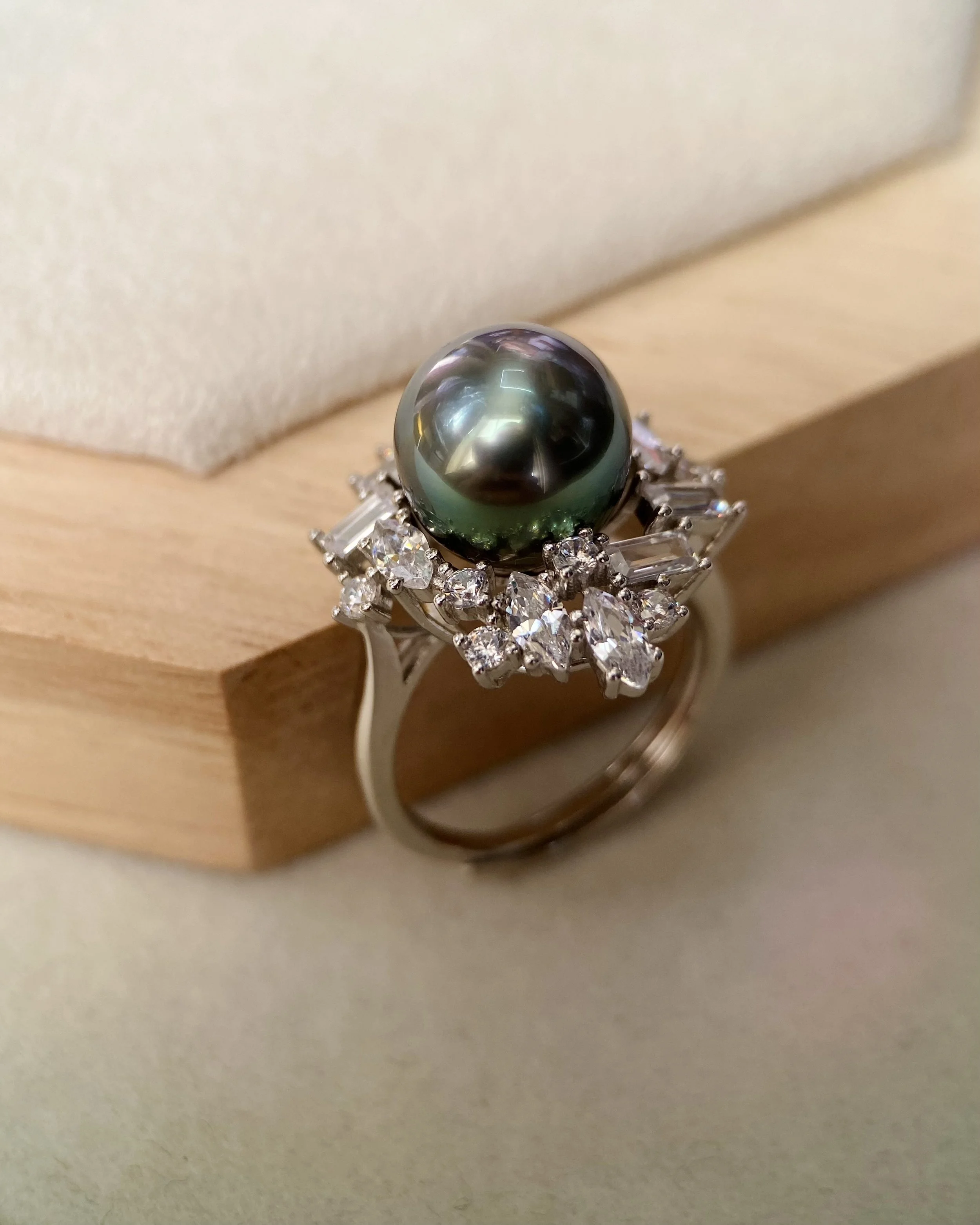 Luster 10.5mm South Sea Tahitian Black Pearl Ring, Flawless, Stunning Peacock Green &amp; Rare Rainbow Overtones, Artistic CZ Diamond Setting