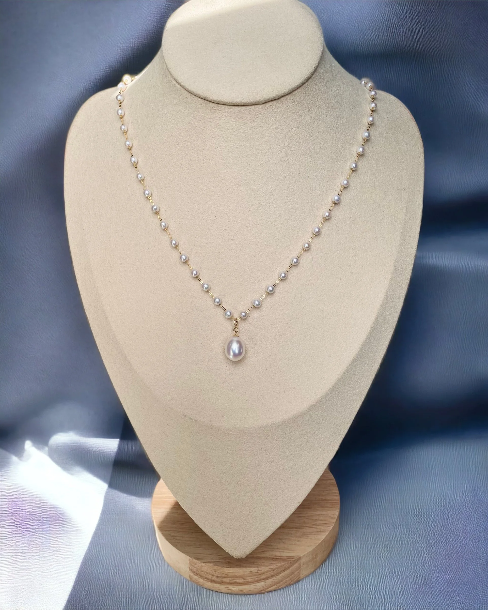12x9.4mm Egg-Shaped Freshwater Cultured Pearl Pendant, 18K Gold Spring Clasp, Mirror-Like Luster, Flawless Surface, Perfect for Layering Starlit Pearls