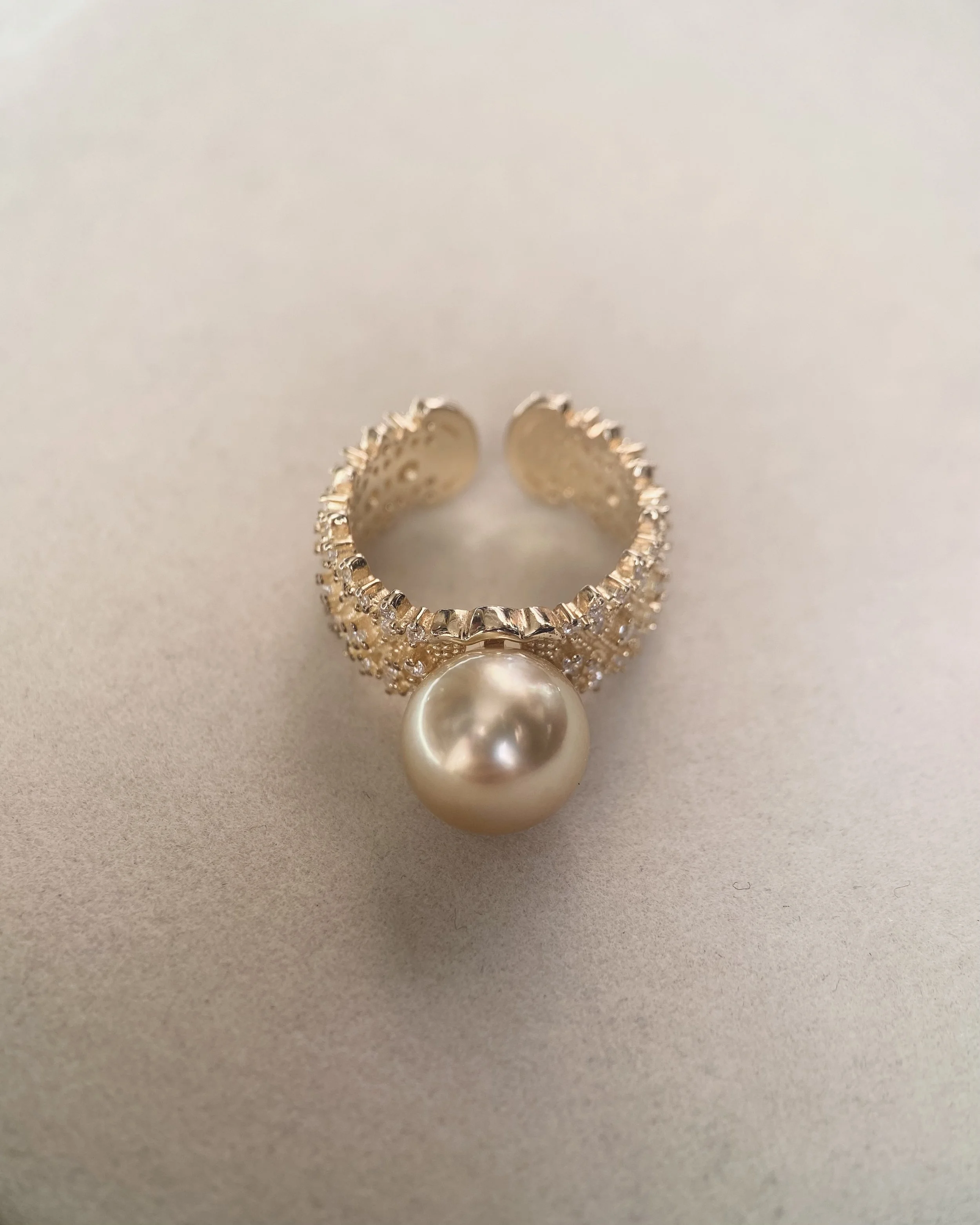 Luxurious 10.8mm Flawless South Sea Cultured Golden Pearl Ring, S925 Sliver Adjustable Lace-Setting, Exquisite Luster, Regal Elegance