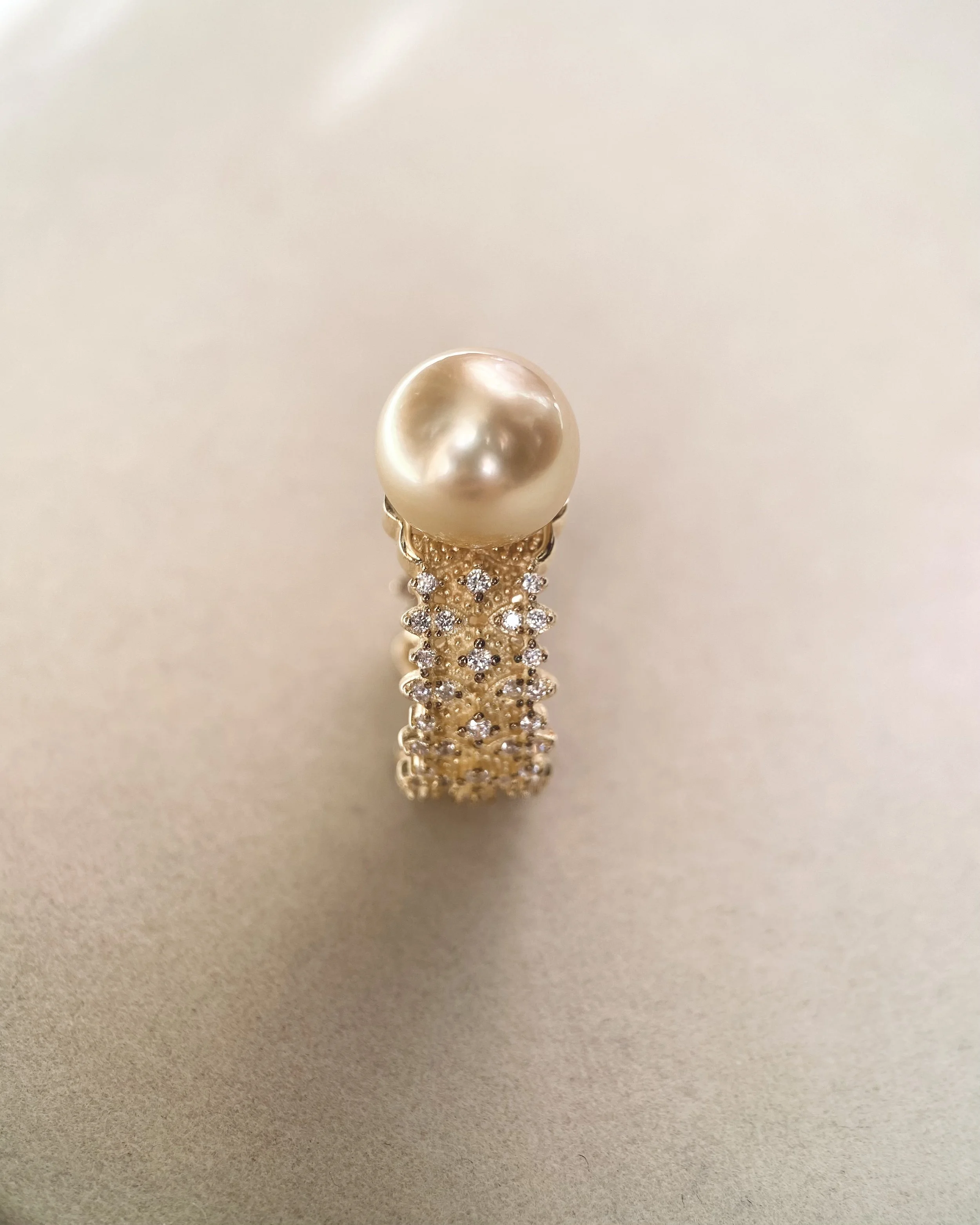 Luxurious 10.8mm Flawless South Sea Cultured Golden Pearl Ring, S925 Sliver Adjustable Lace-Setting, Exquisite Luster, Regal Elegance