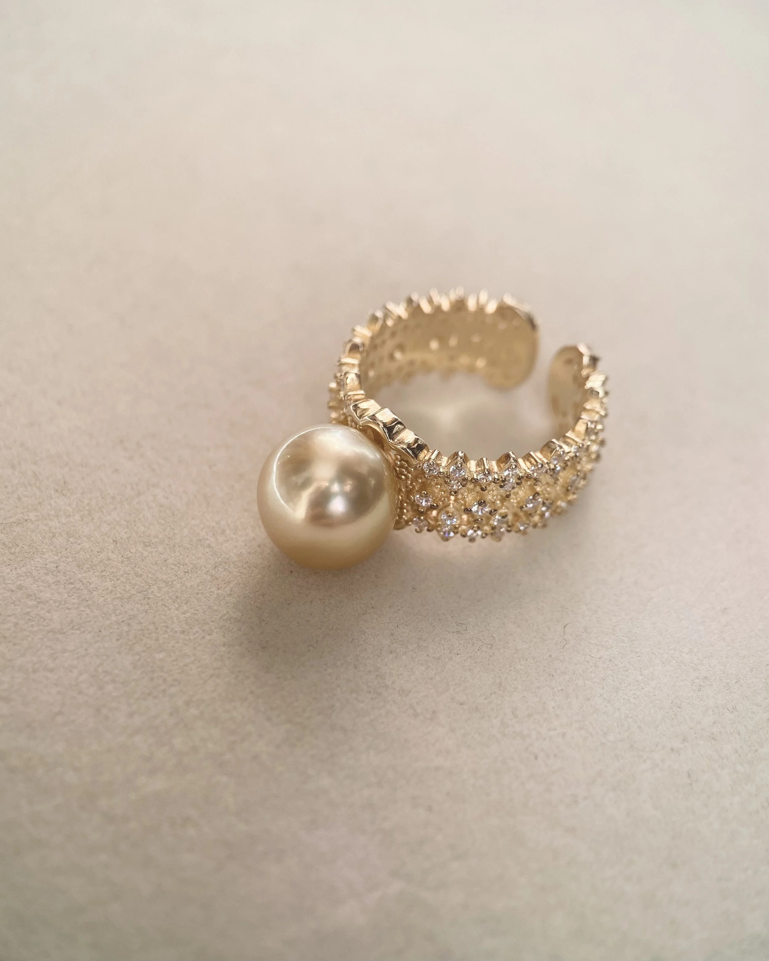 Luxurious 10.8mm Flawless South Sea Cultured Golden Pearl Ring, S925 Sliver Adjustable Lace-Setting, Exquisite Luster, Regal Elegance