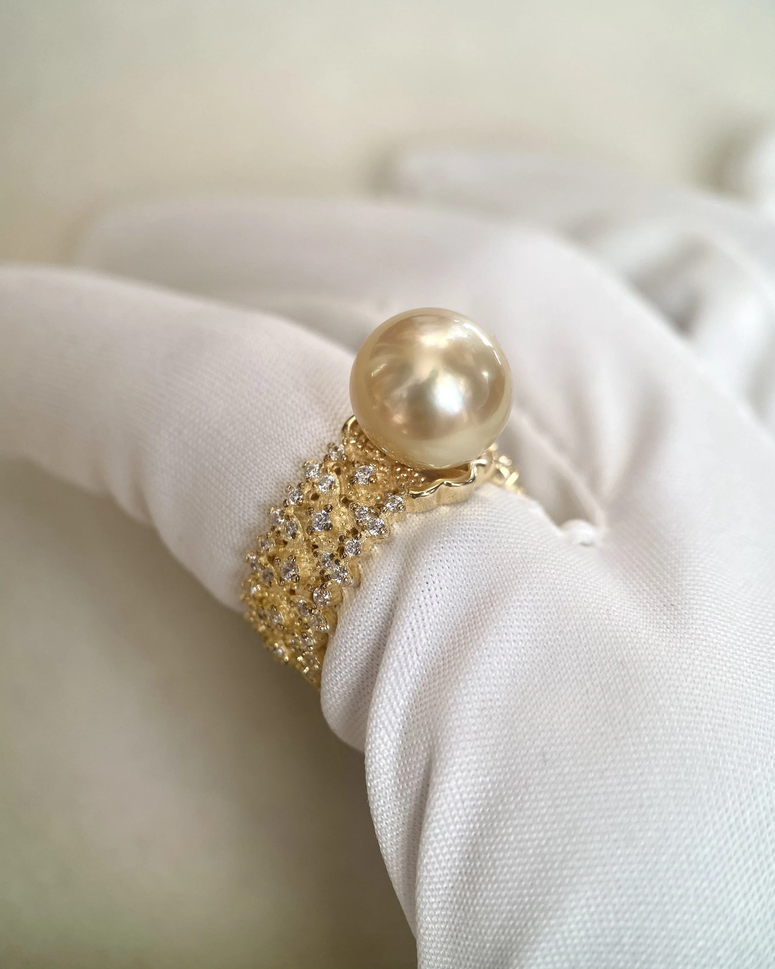 Luxurious 10.8mm Flawless South Sea Cultured Golden Pearl Ring, S925 Sliver Adjustable Lace-Setting, Exquisite Luster, Regal Elegance
