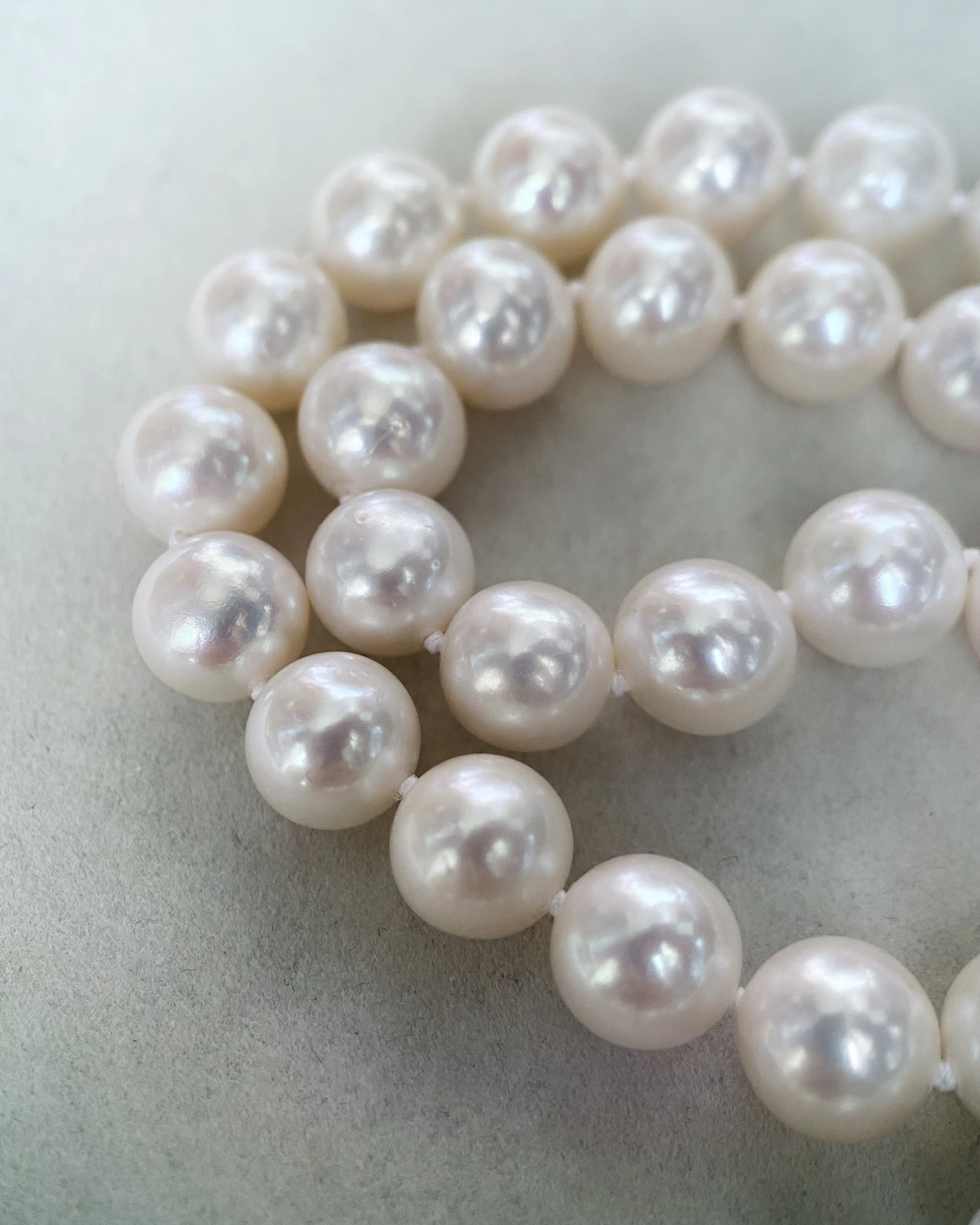 Superior Grade 9mm Freshwater Nucleus-Free Cultured Pearl Necklace, Ivory White, Guild Gem Laboratories-Certified, S925 Silver Pea Clasp