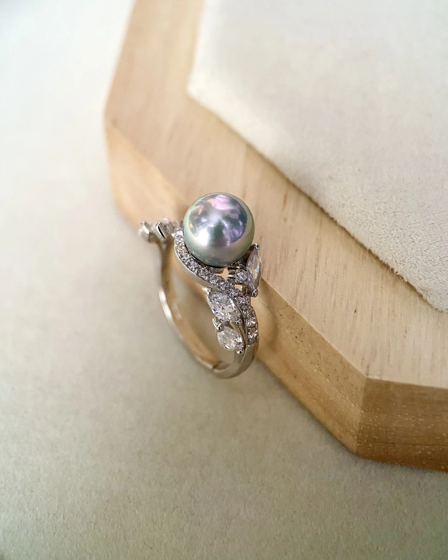 Specially Selected 8.2mm Japanese Madama Akoya Pearl Ring, Silver-Grey-Blue with Radiant Rainbow Overtones, S925 Silver Olive Branch Setting Starlit Pearls