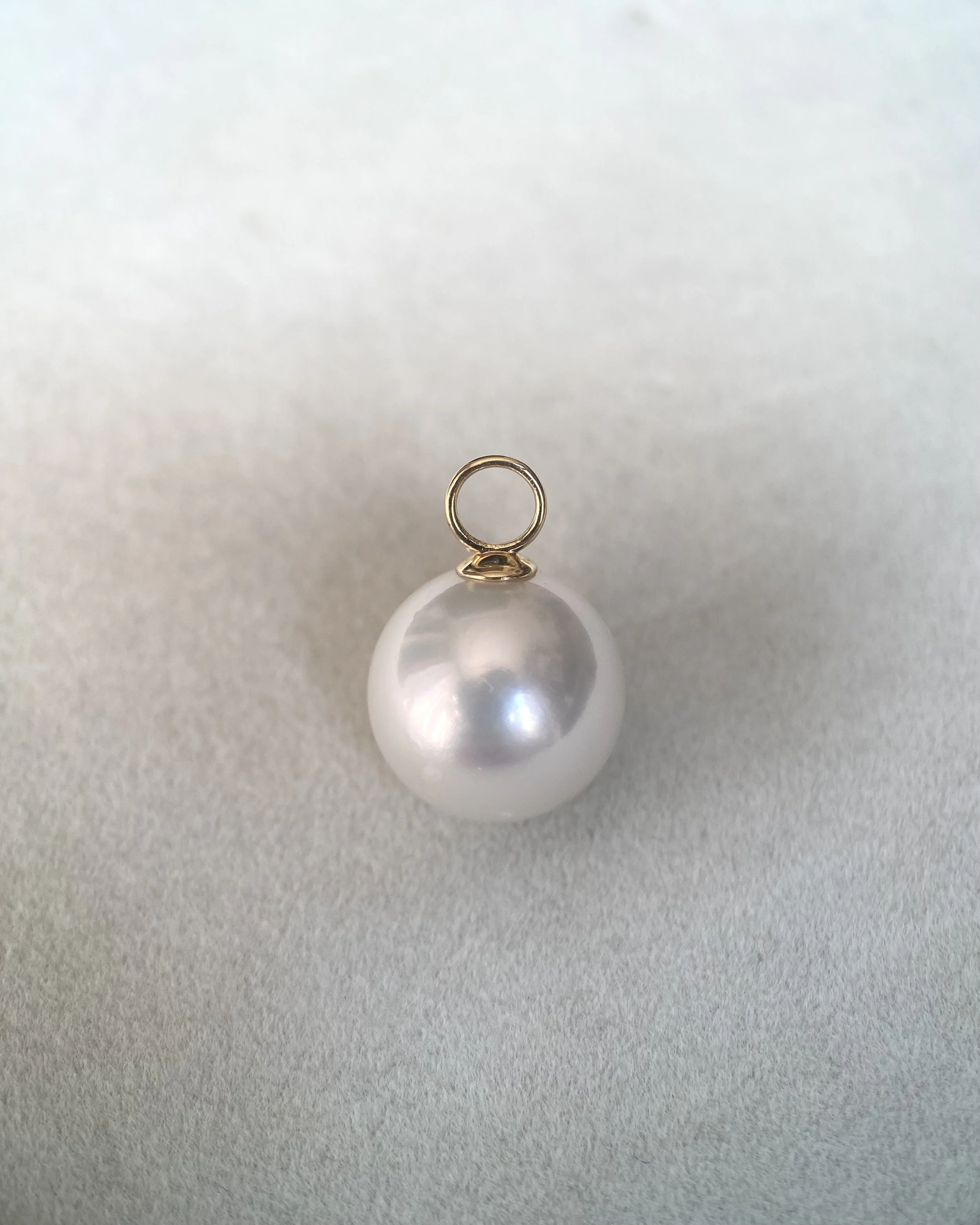 Large Premium 13.3mm Crystal White Freshwater Pearl Pendant, Solid 18K Gold Thick Minimalist Bail, Mirror Lustre – Ideal for Weddings Starlit Pearls