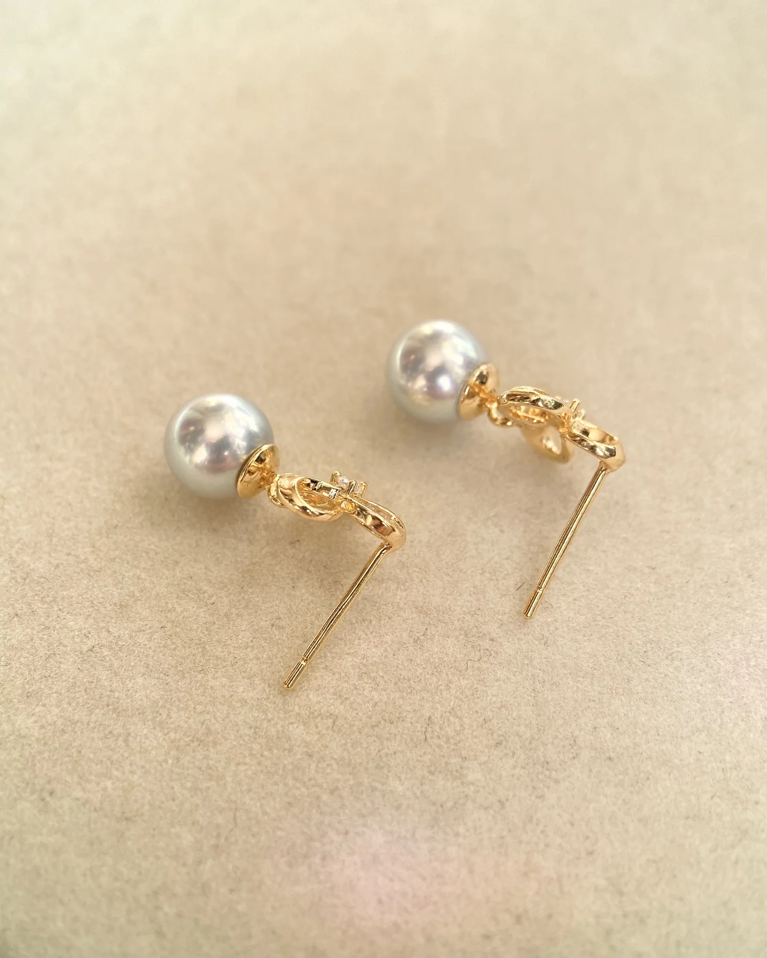 7-7.5mm Japanese Silver Grey Madama Akoya Pearl Earrings, S925 Silver, Openwork Floral Motif with Sparkling Zirconia, Lustrous Mirror Sheen Starlit Pearls