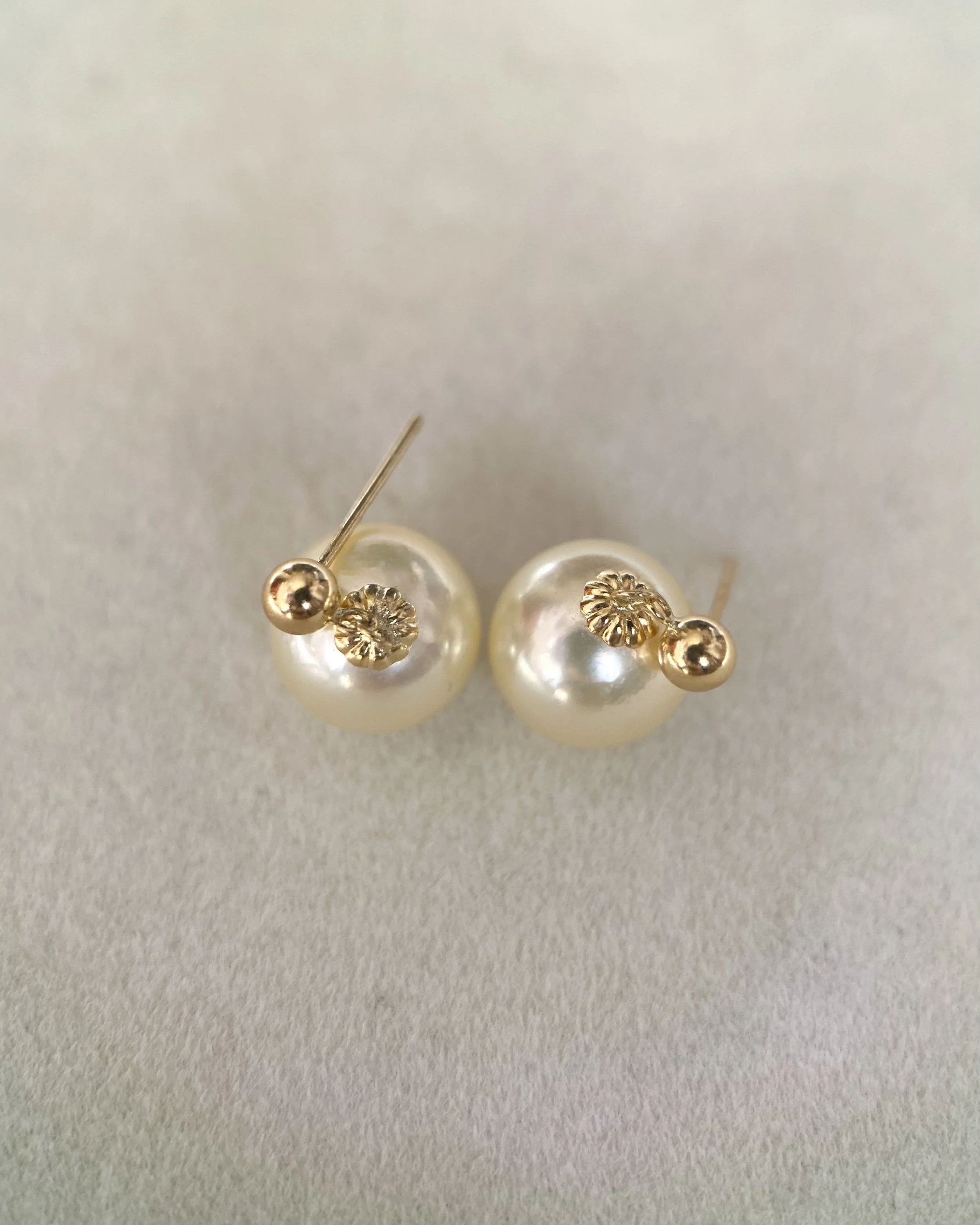 Radiant 8-8.5mm Japanese Amami Oshima Seawater Golden Pearl Earrings, Hint of Lime Green Overtones, 18K Solid Gold Dangle Settings